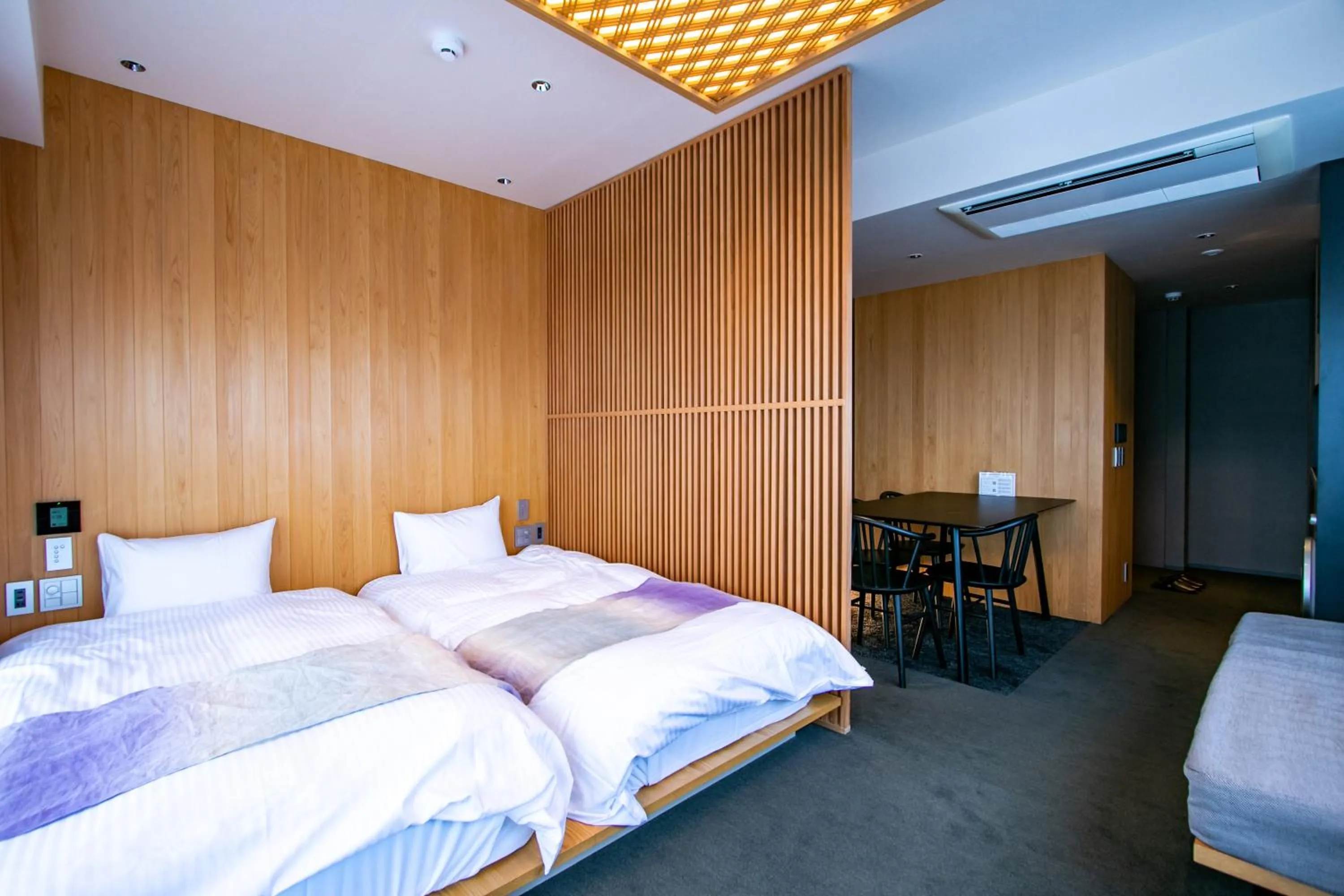 Bed in THE MACHIYA SHINSEN-EN