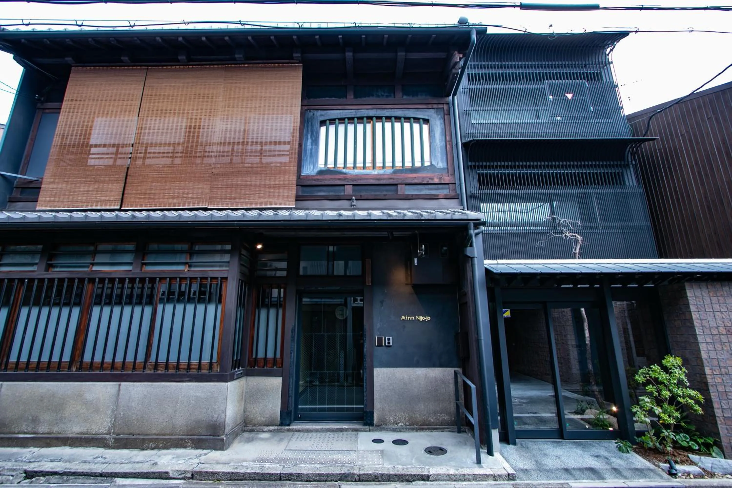 Property Building in THE MACHIYA SHINSEN-EN