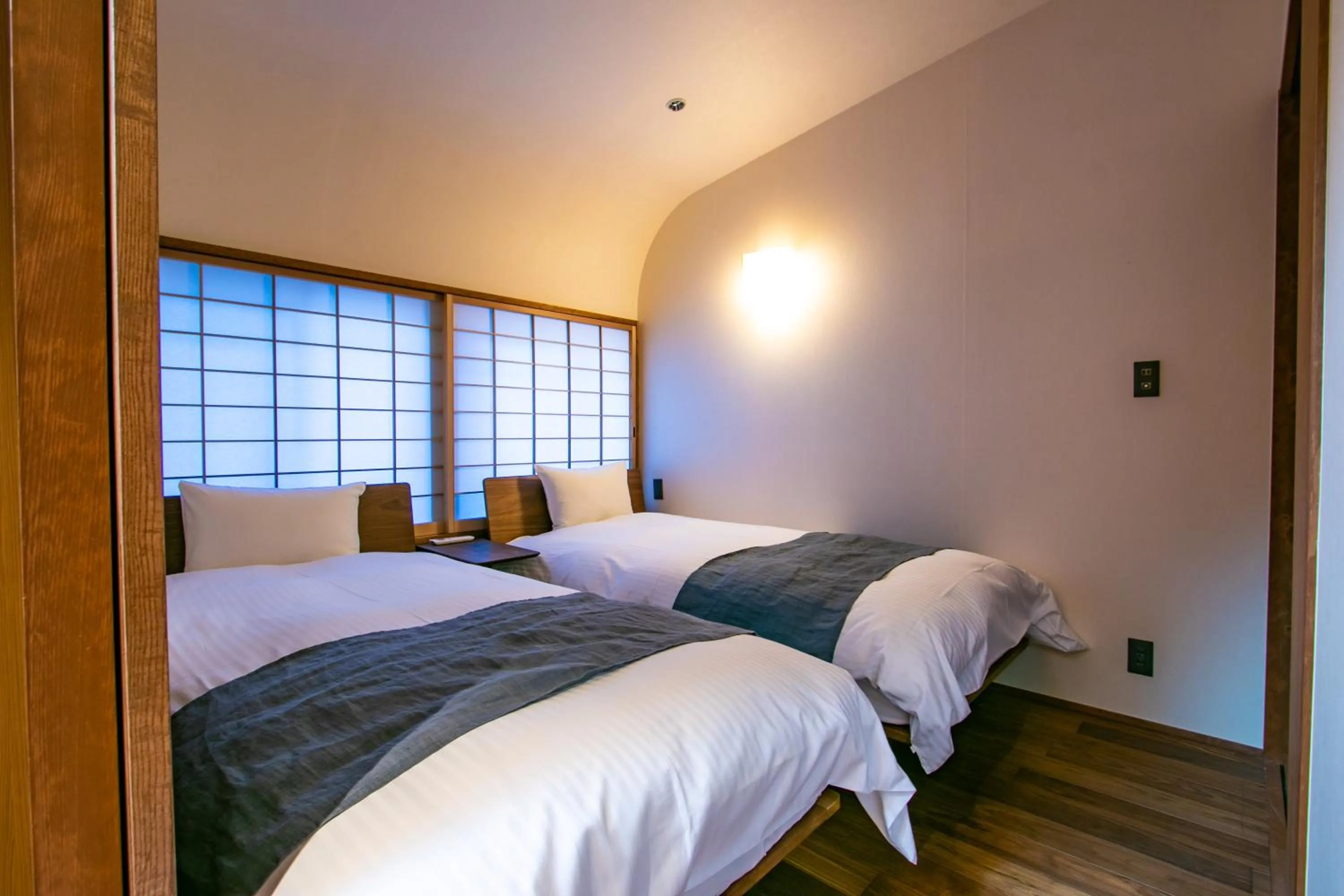 Bed in THE MACHIYA SHINSEN-EN