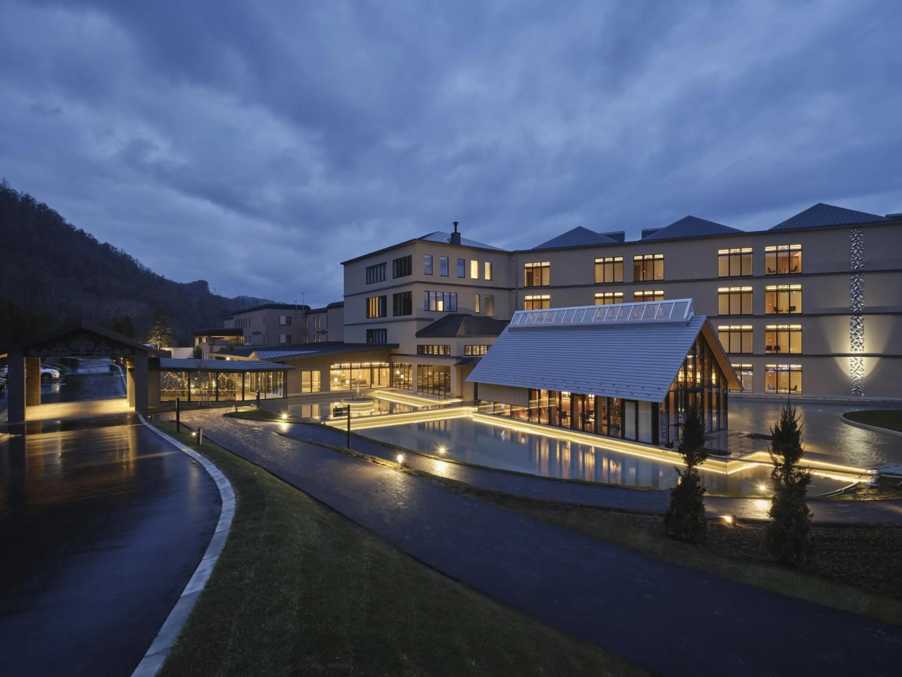 Lake Toya Tsuruga Resort HIKARINOUTA