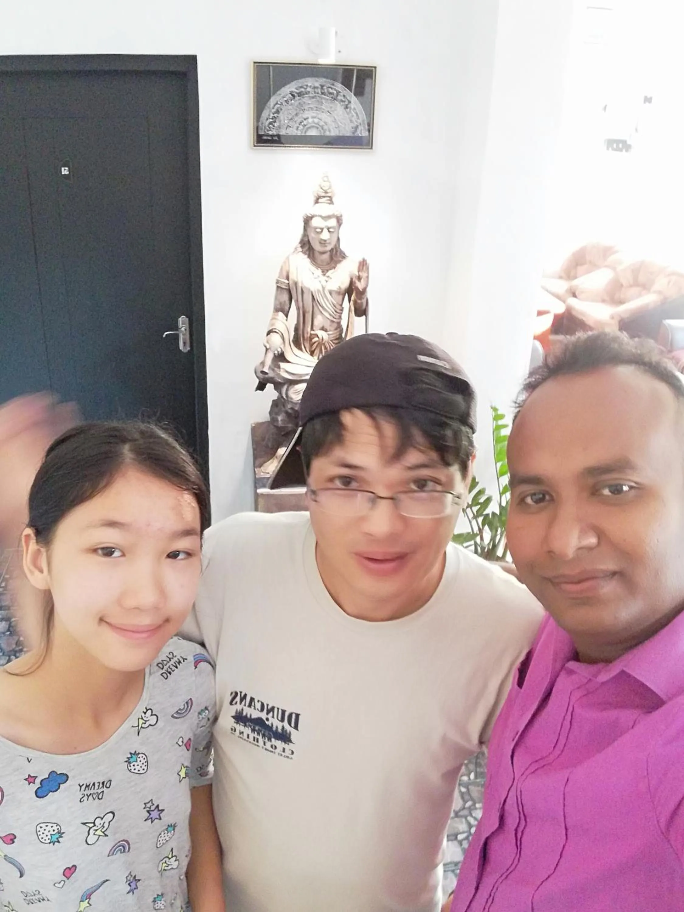 People in Hotel MOONSTONE