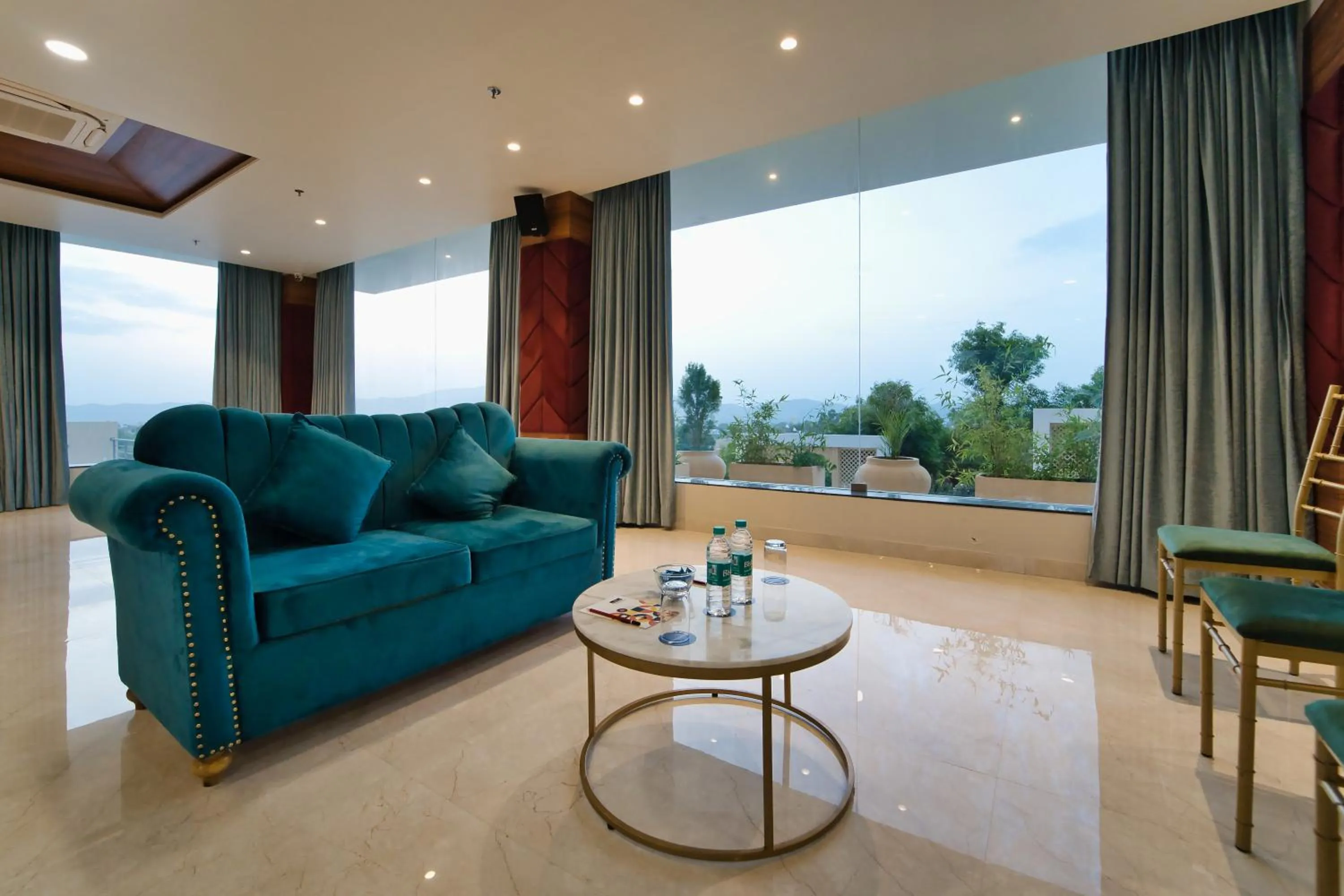 Banquet/Function facilities in Sterling Pushkar