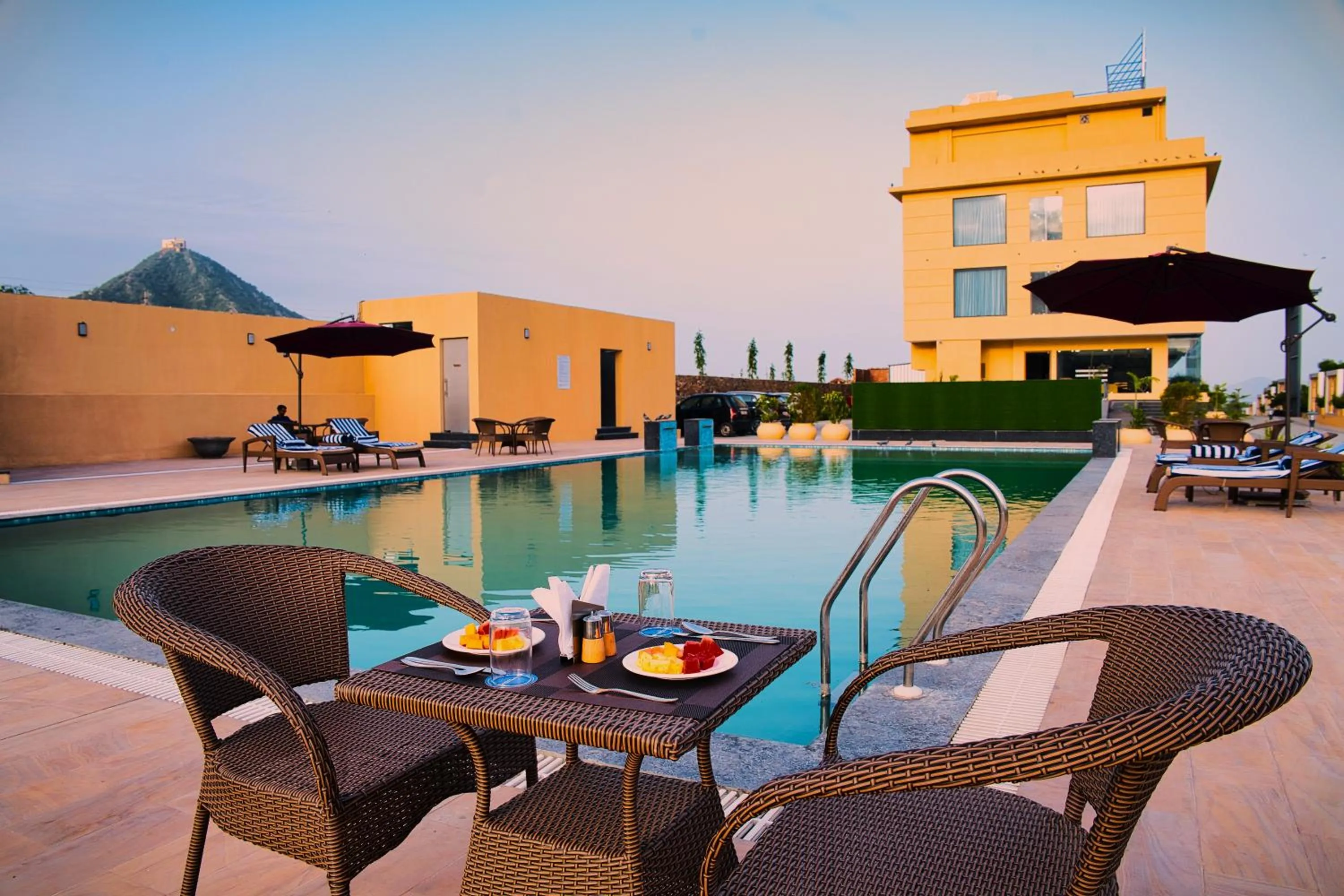 Swimming pool in Sterling Pushkar