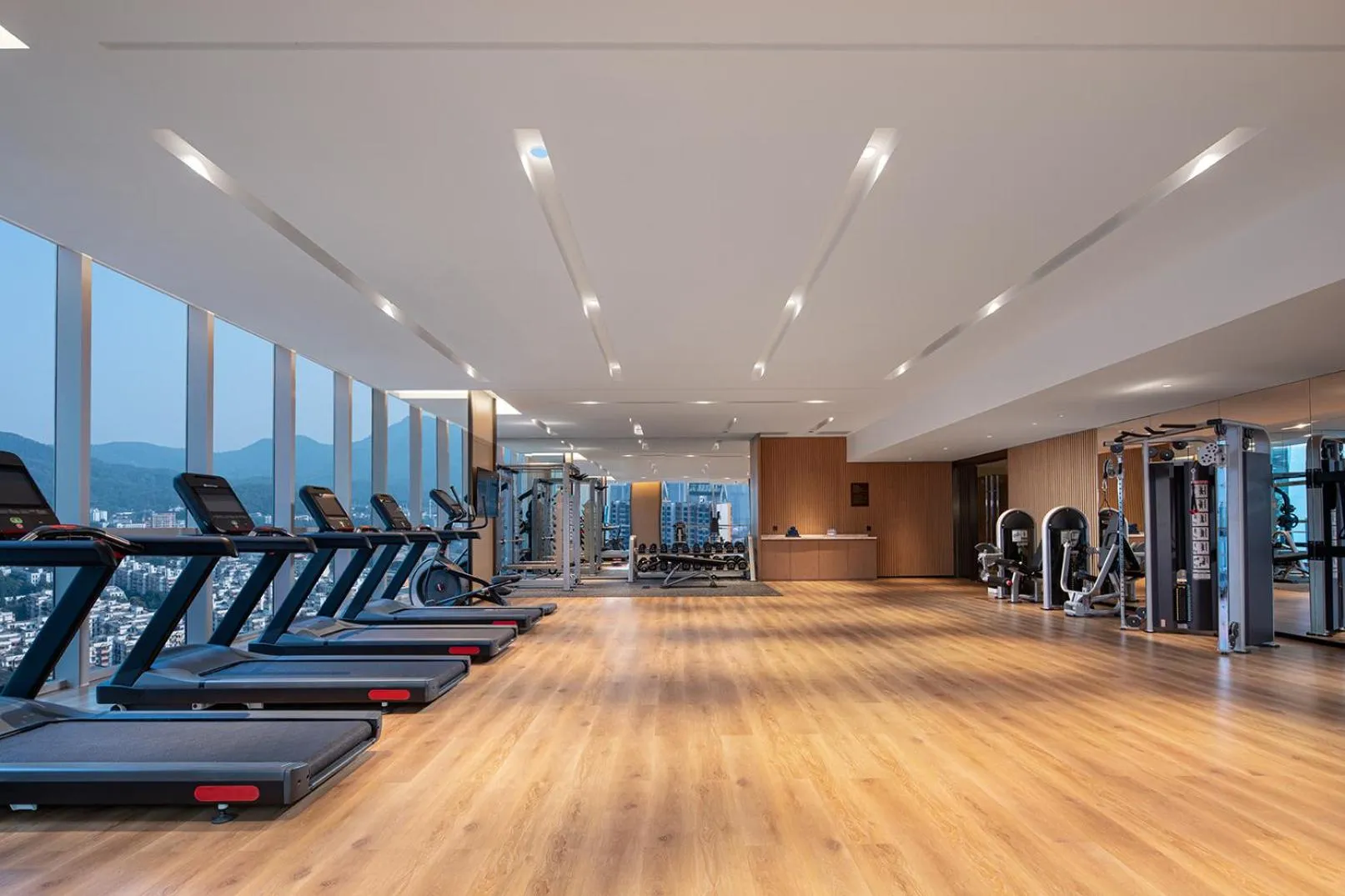 Fitness centre/facilities in Wyndham Guangzhou Baiyun Mountain