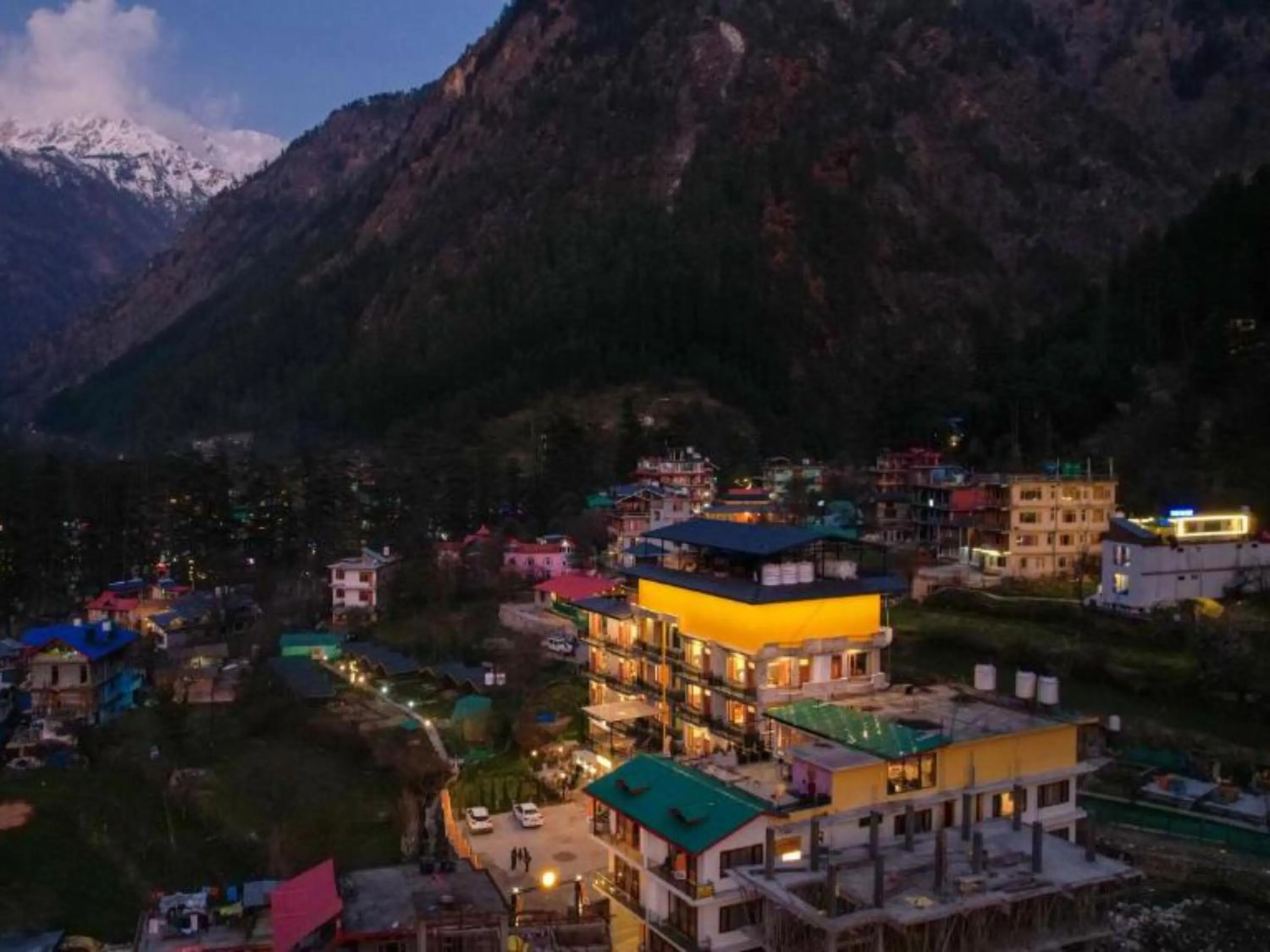 Property building in The Hosteller Kasol, Parvati Valley