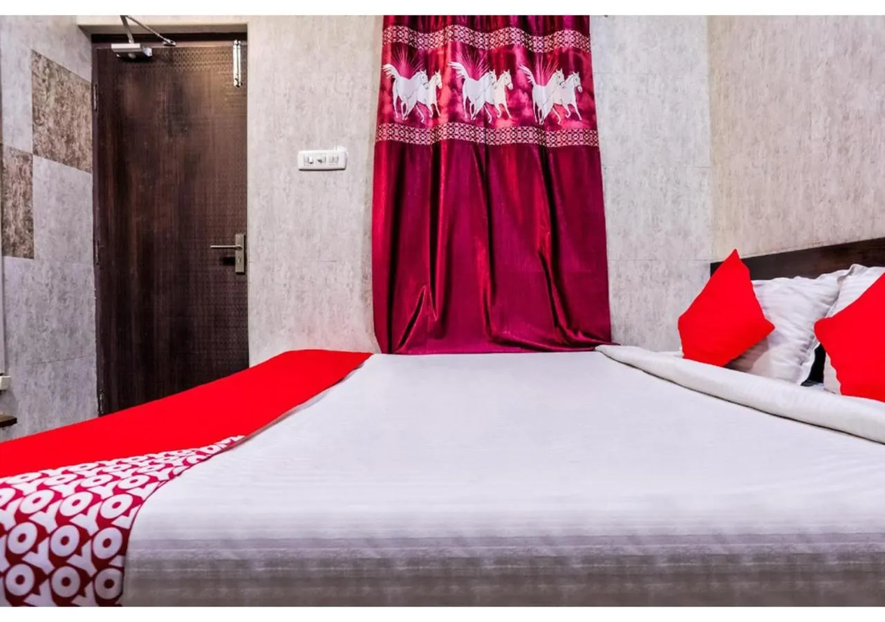 Bedroom, Bed in Chellam Residency