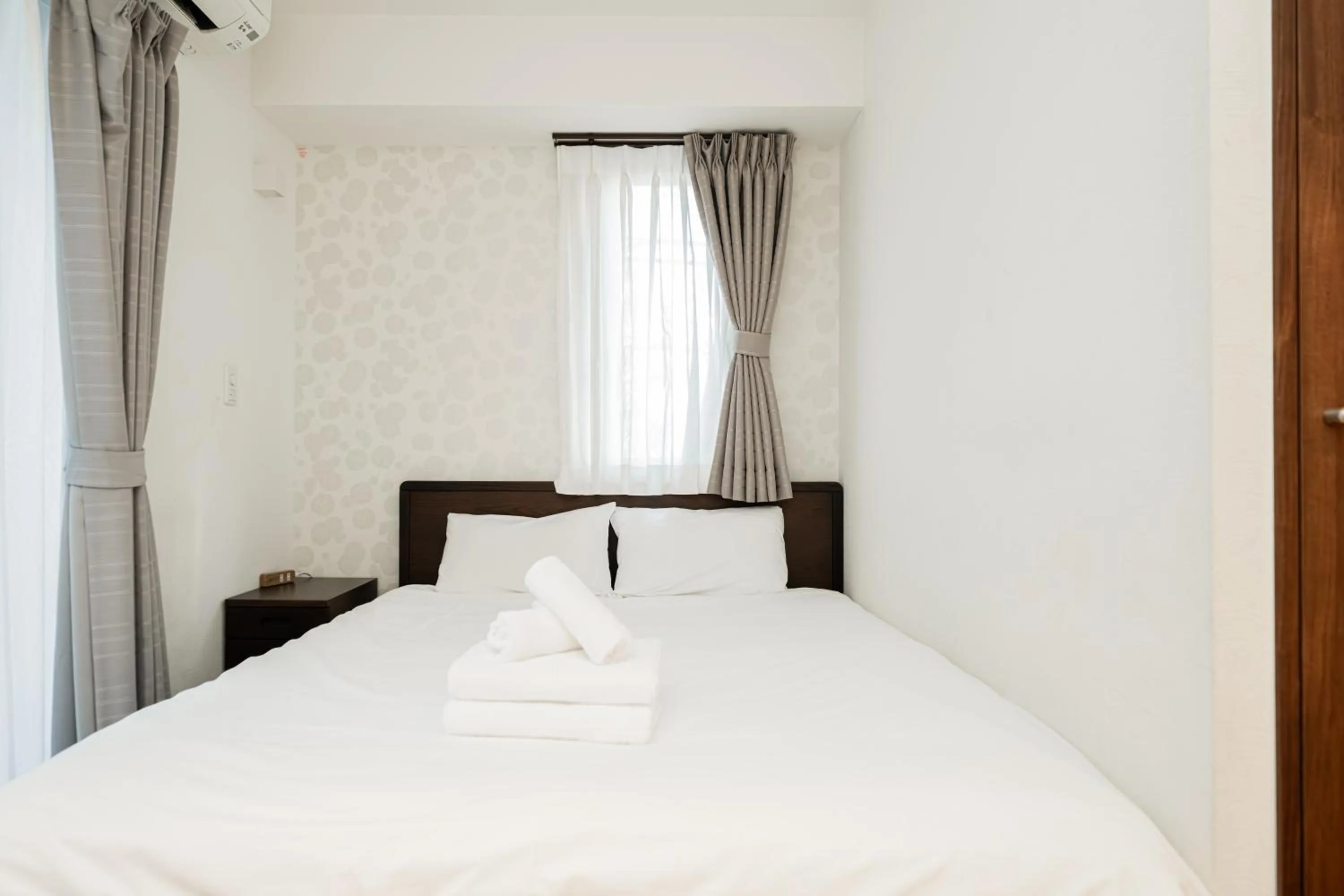 Bedroom, Bed in Serorin Light Hotel Tokyo