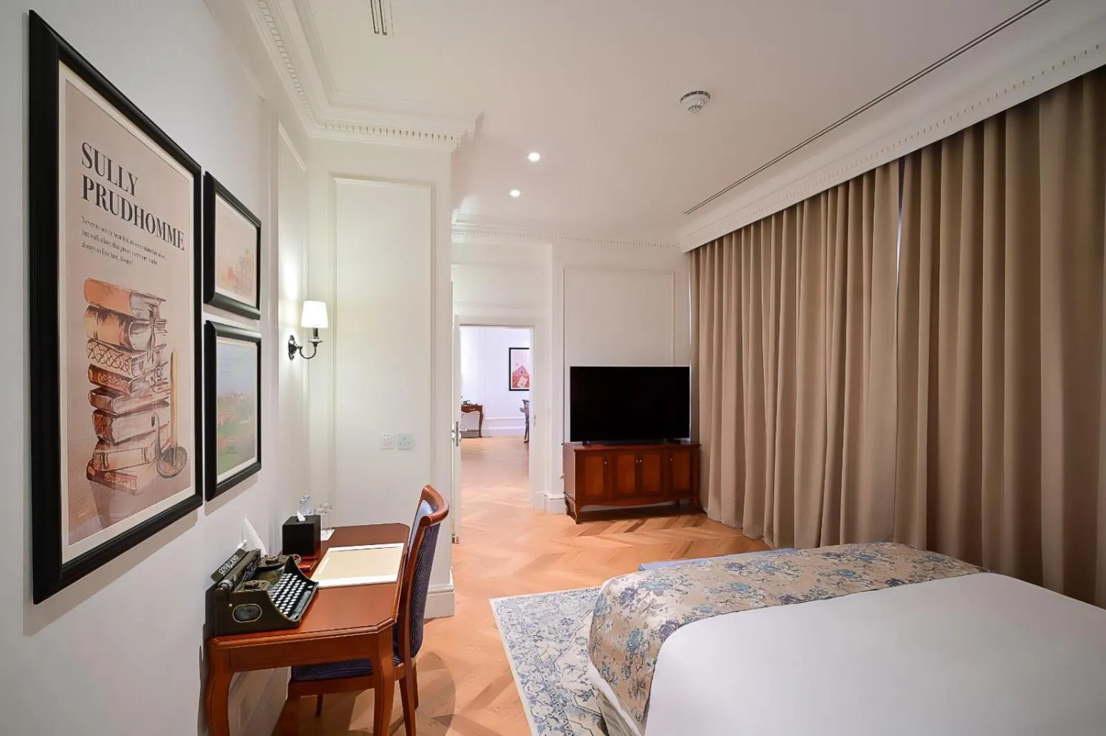 Bedroom, Bed in 21 High Street Residence By The Torch