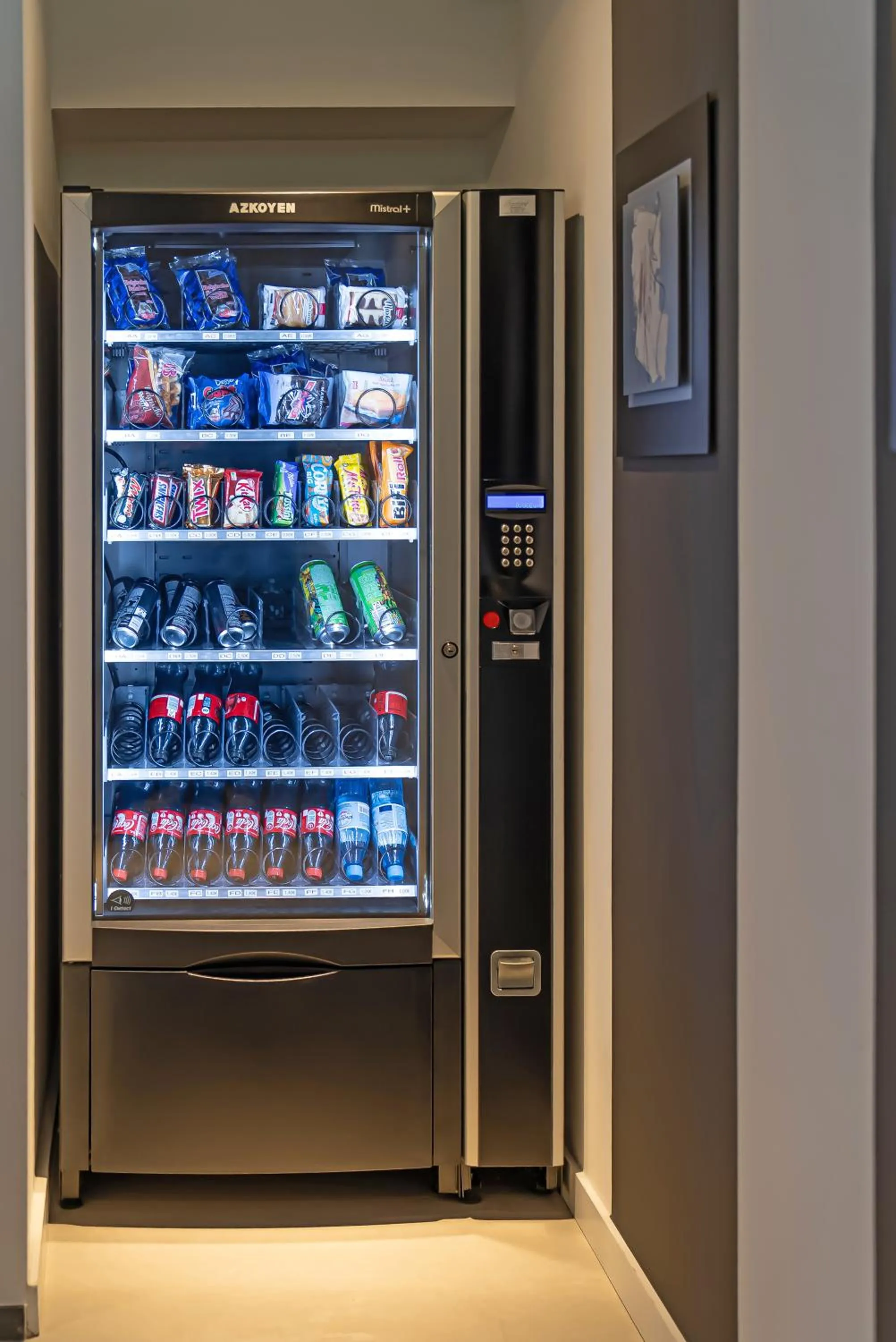 Restaurant/places to eat in THE NEWSHA SIGNATURE HOME