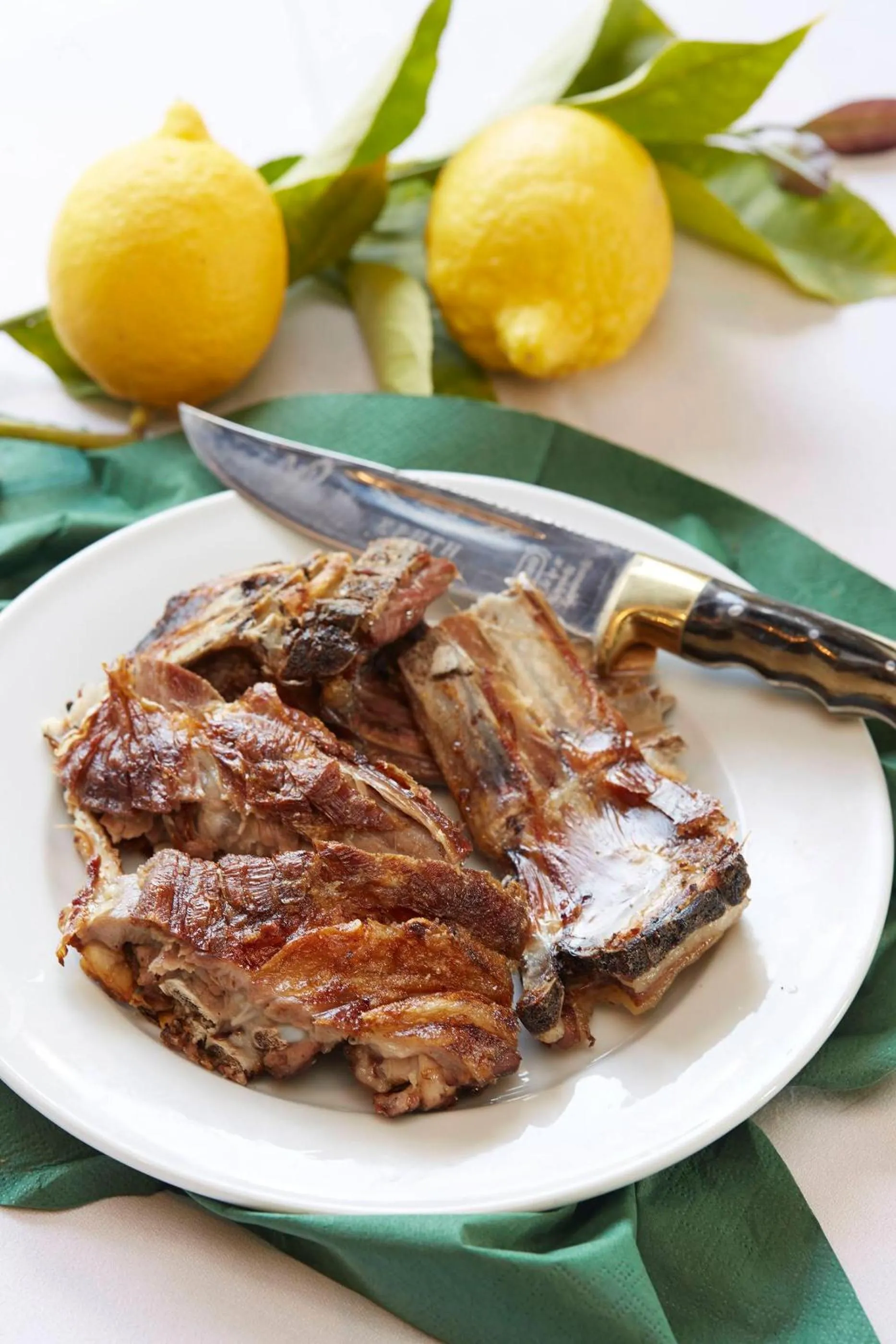 Restaurant/places to eat in Arolithos Traditional Village Hotel