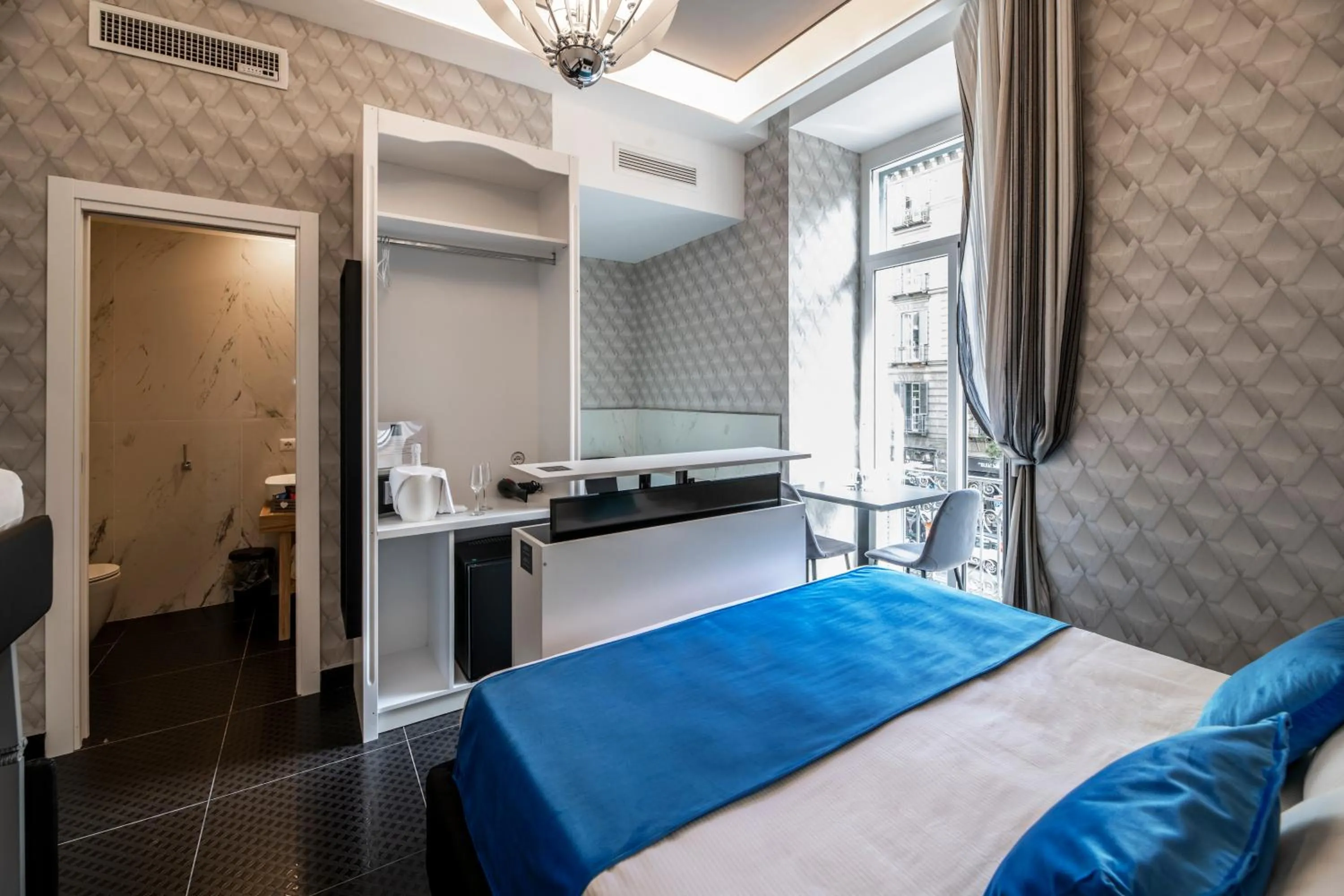 Photo of the whole room, Bed in Sole Luxury Bed and Breakfast