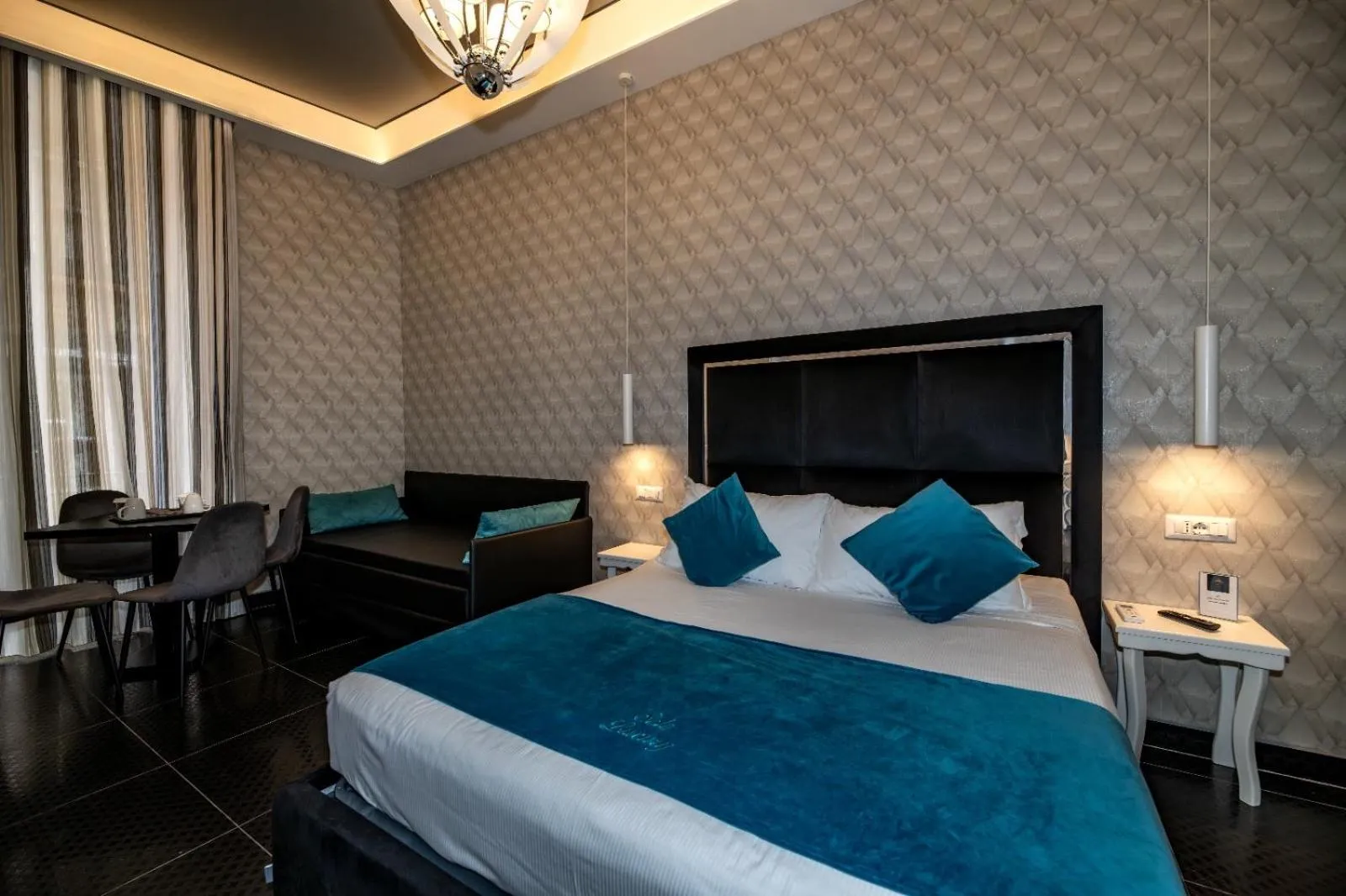 Bedroom, Bed in Sole Luxury Bed and Breakfast