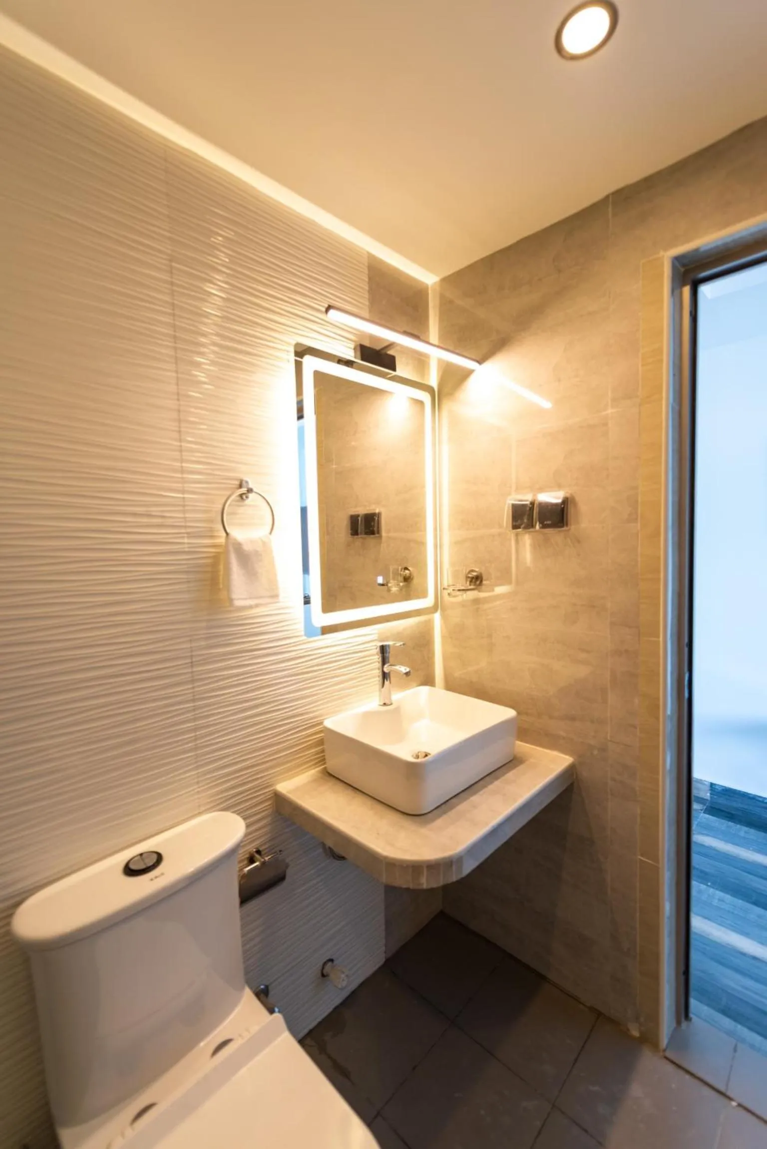 Bathroom in FUNPLACE BEACH