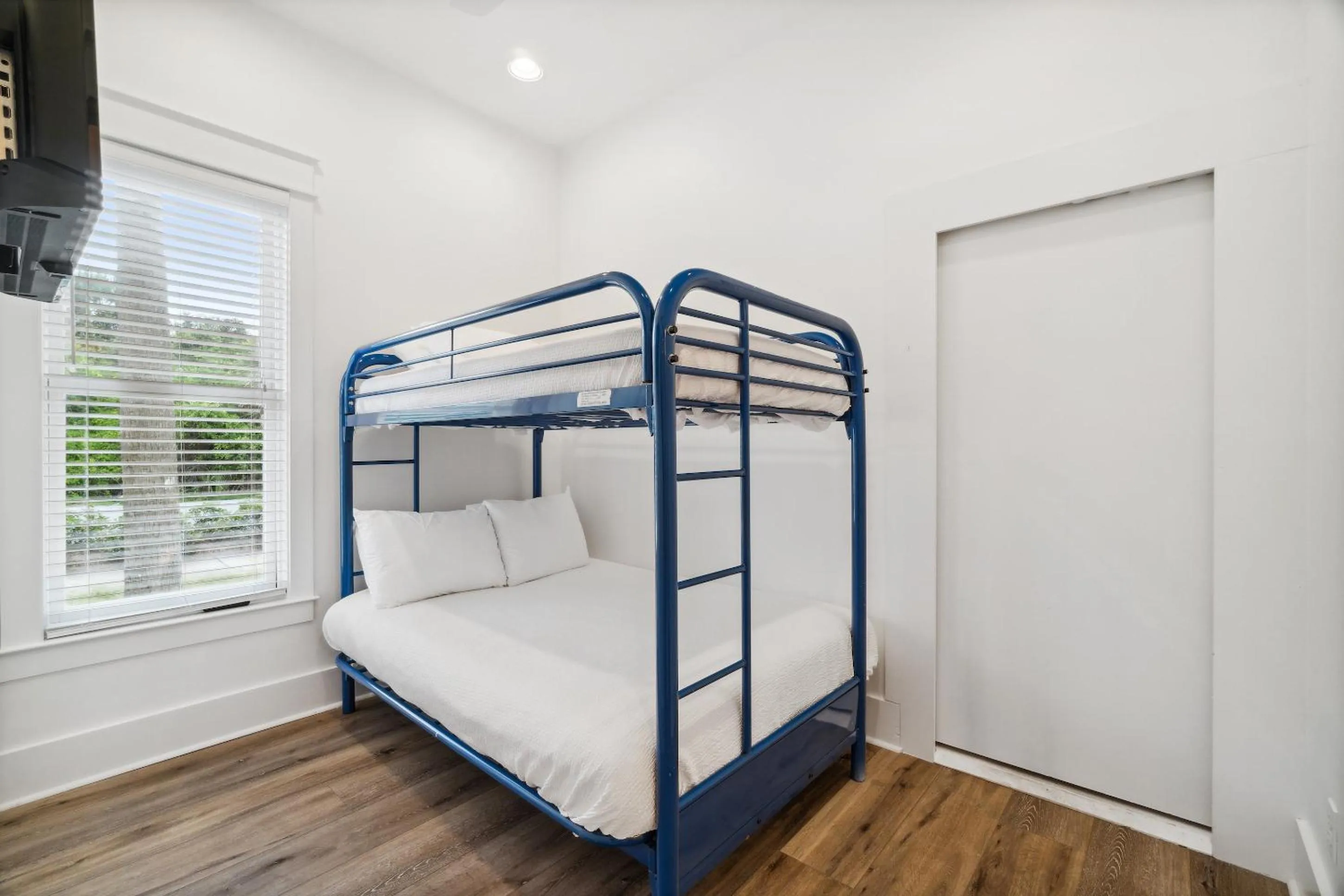 Bed in Destin Beach House - Gulf Star by Panhandle Getaways