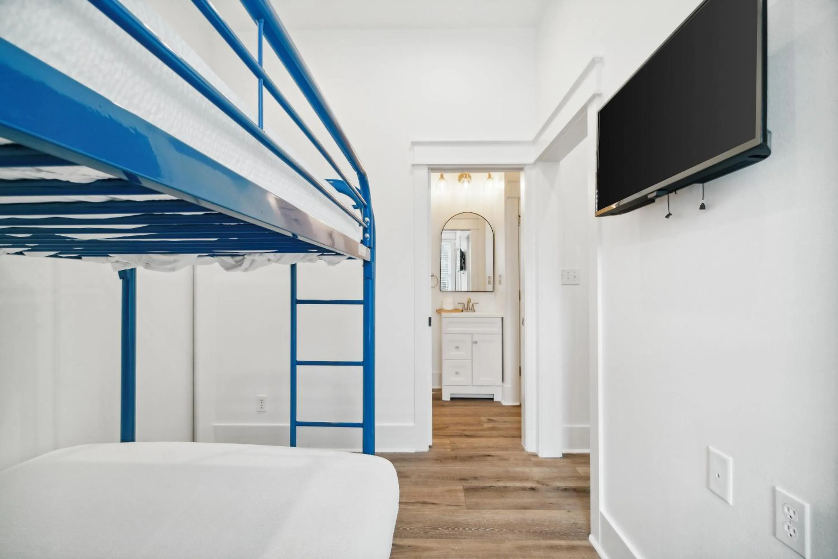 Bed in Destin Beach House - Gulf Star by Panhandle Getaways