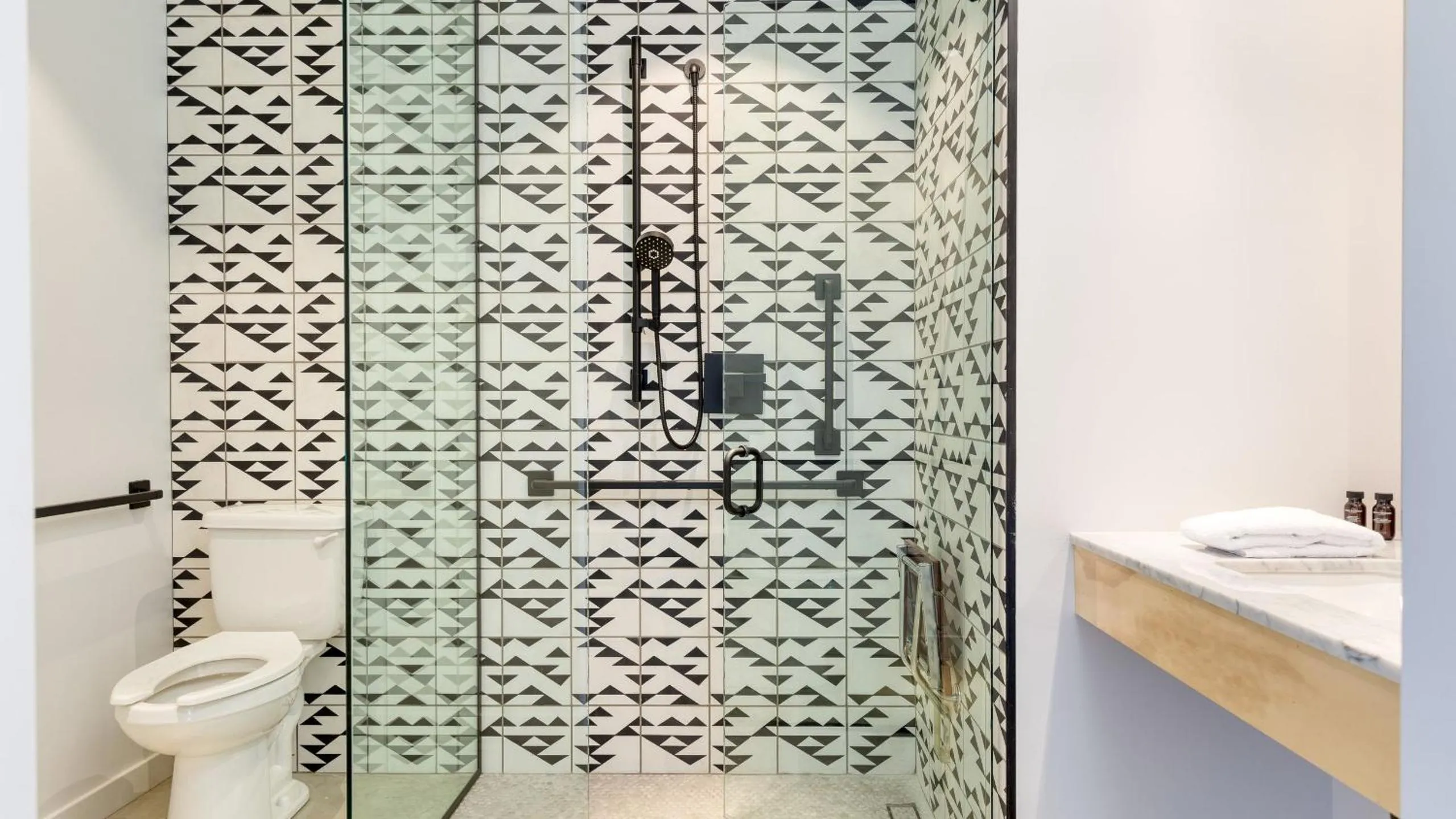 Other in Blackhaus Suites by AvantStay Modern Comfort in Downtown Palm Springs