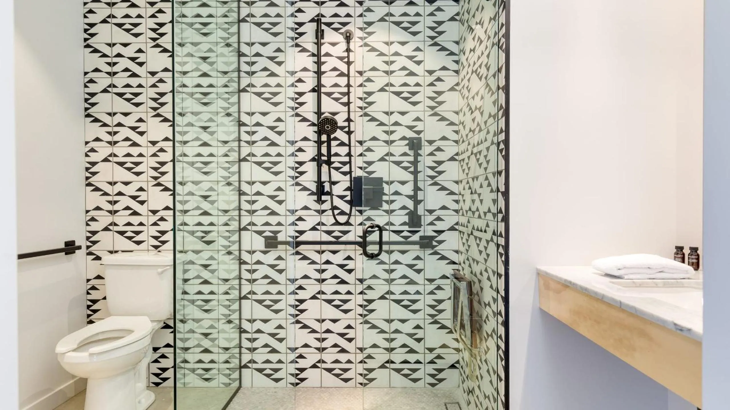 Other in Blackhaus Suites by AvantStay Modern Comfort in Downtown Palm Springs