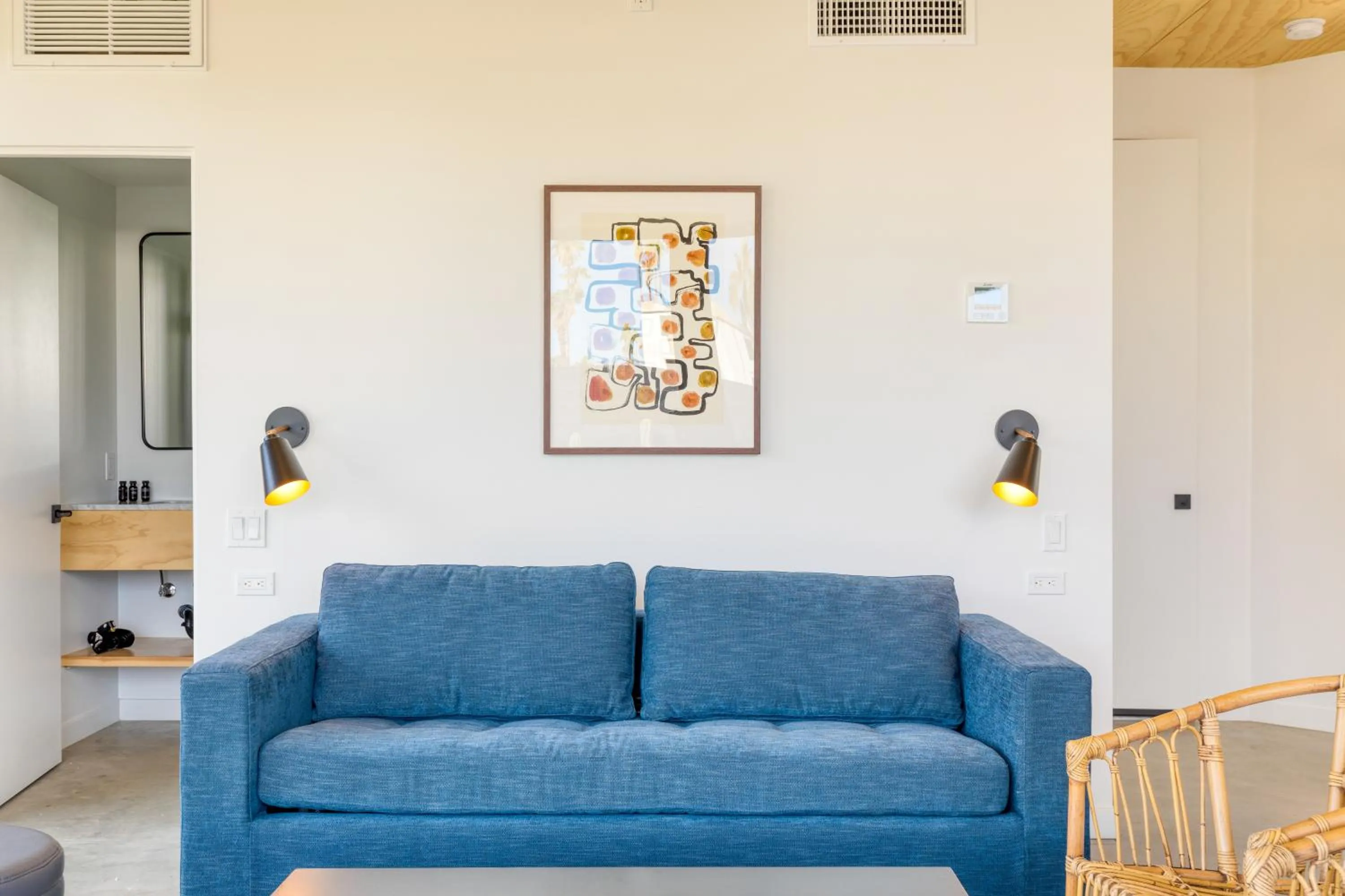 Blackhaus Suites by AvantStay Modern Comfort in Downtown Palm Springs