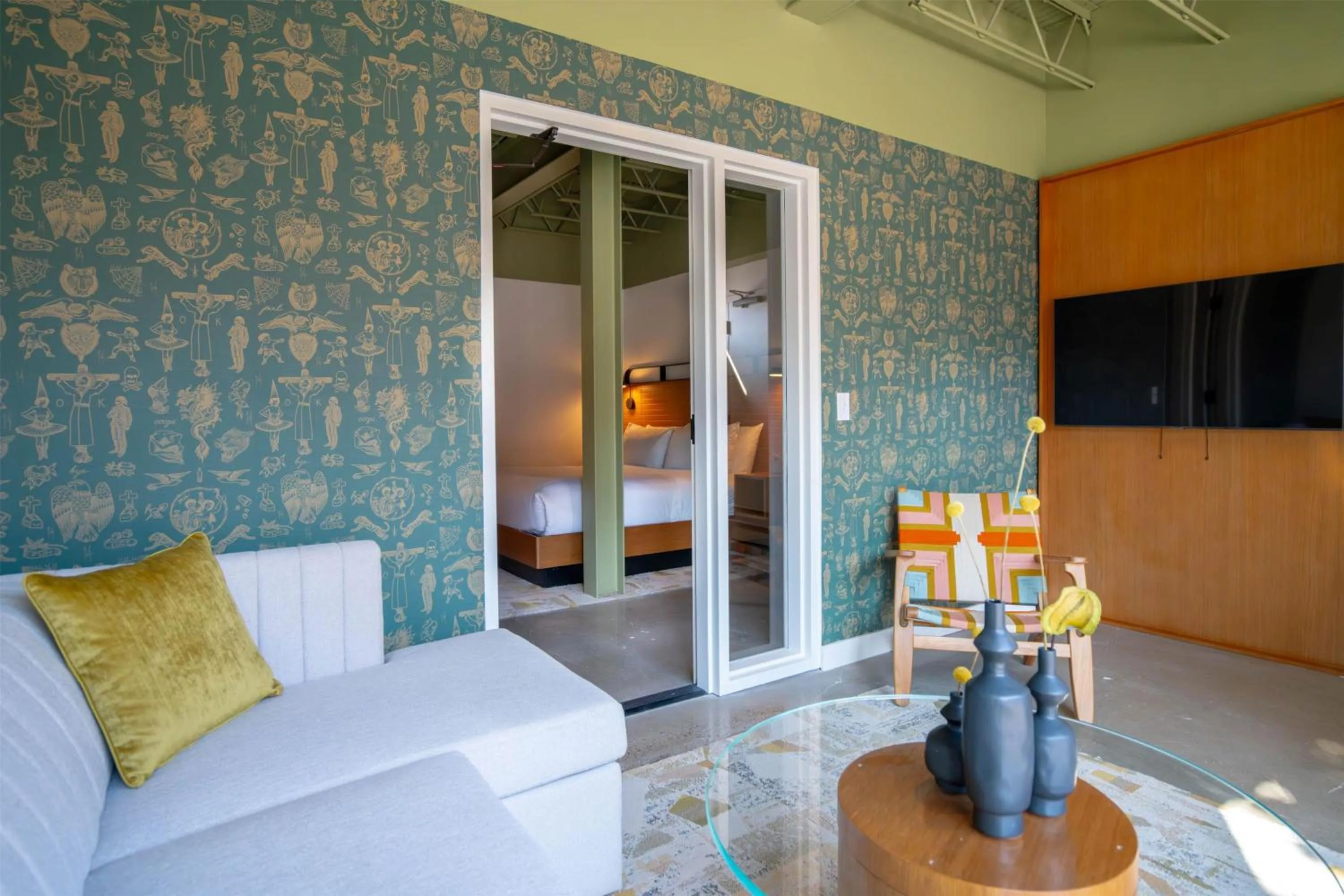 Living room in The Myriad Hotel Louisville, Tapestry Collection by Hilton