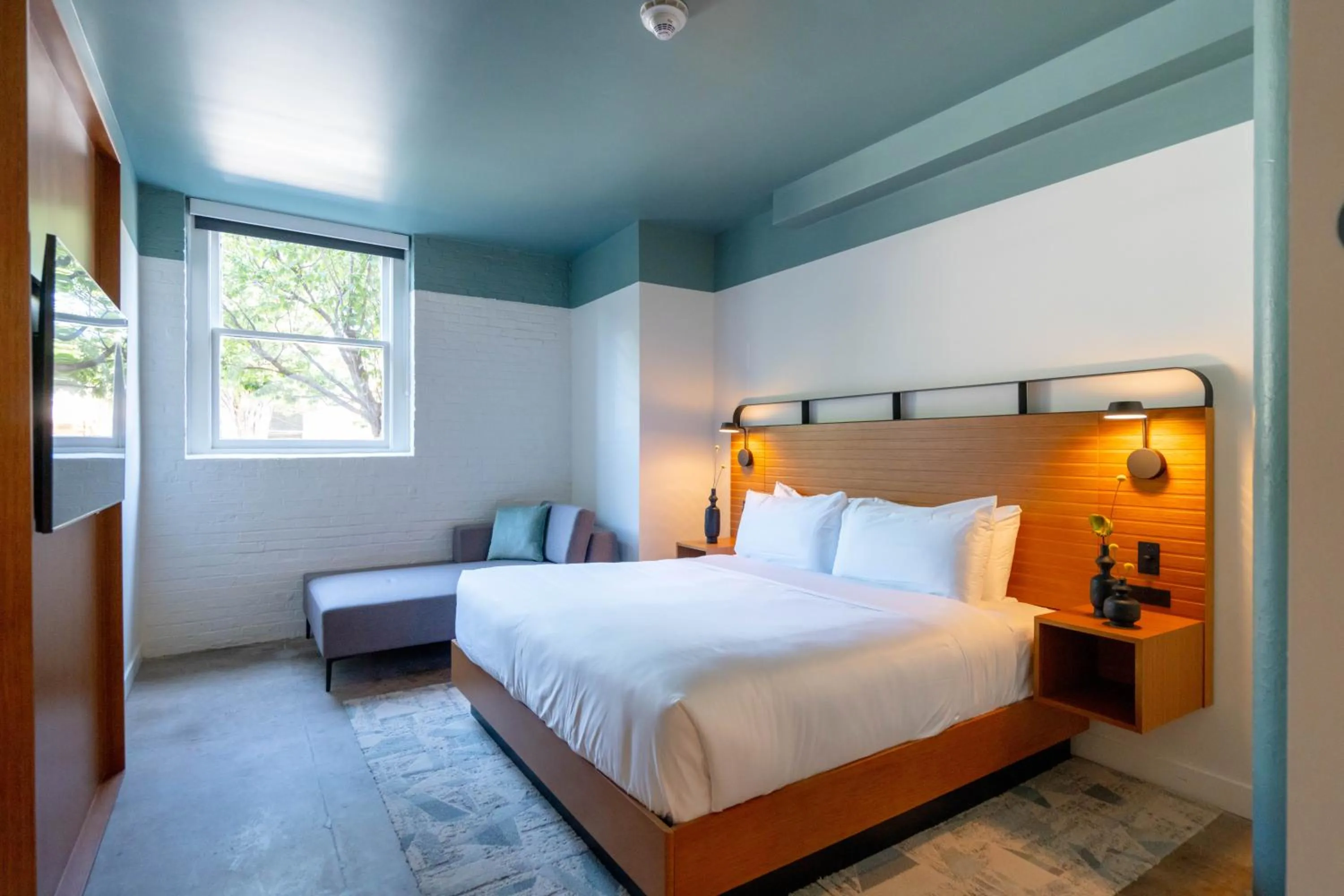 Bed in The Myriad Hotel Louisville, Tapestry Collection by Hilton