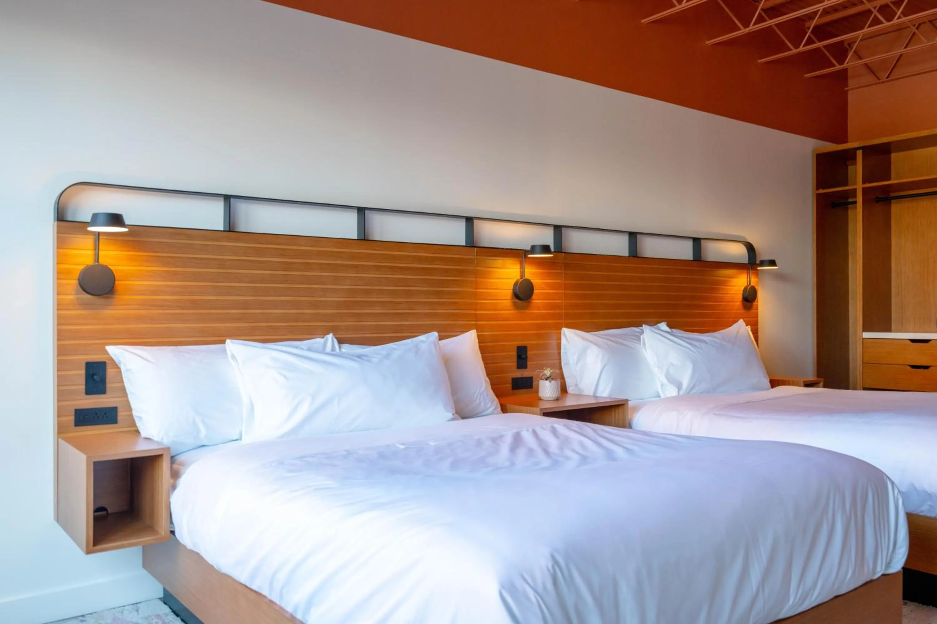 Bed in The Myriad Hotel Louisville, Tapestry Collection by Hilton