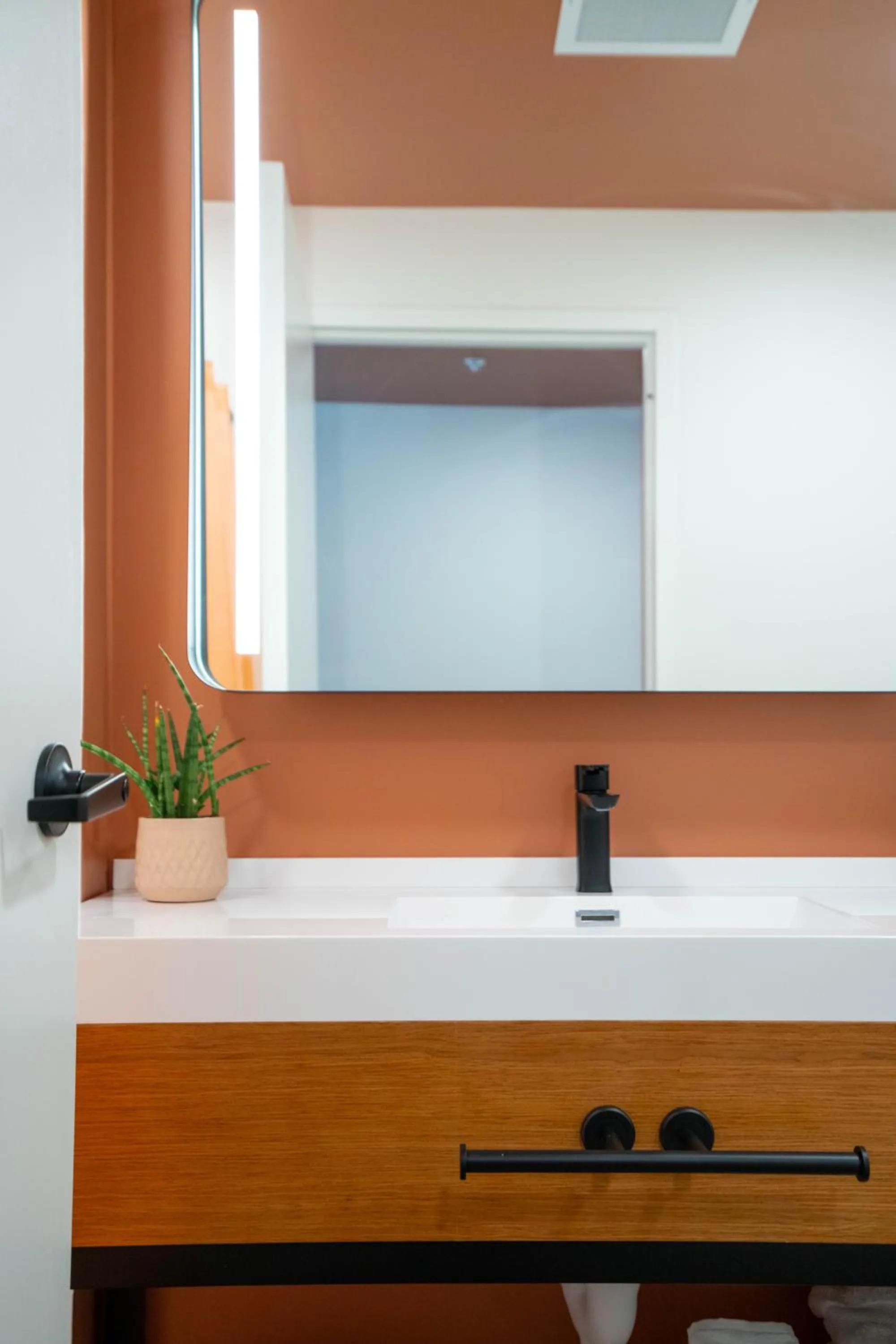 The Myriad Hotel Louisville, Tapestry Collection by Hilton