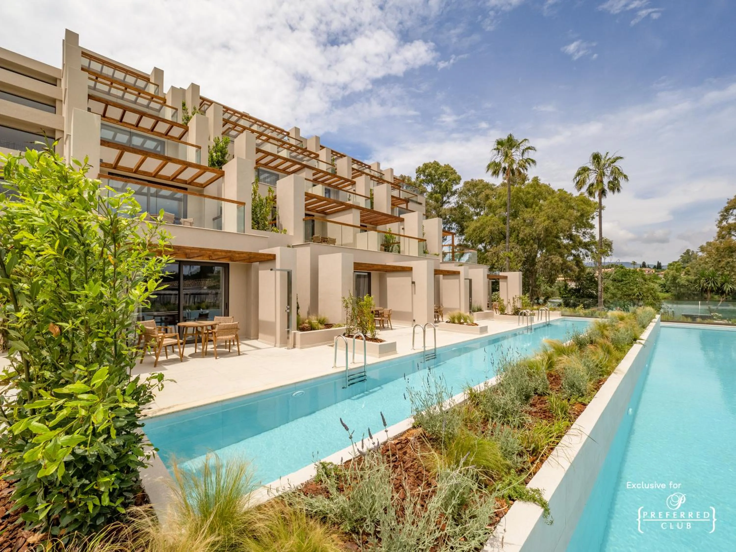 Swimming pool in Dreams Corfu Resort & Spa - All Inclusive