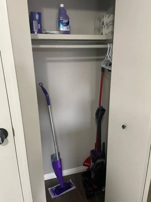 Property building in Wonderful 2-bedroom apartment