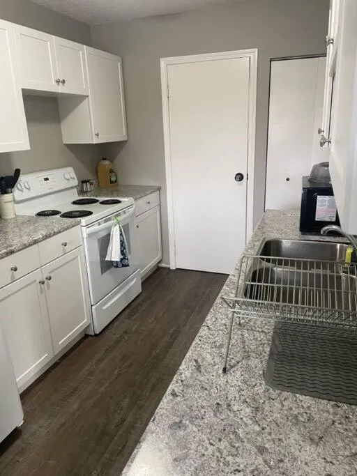 Kitchen or kitchenette in Wonderful 2-bedroom apartment