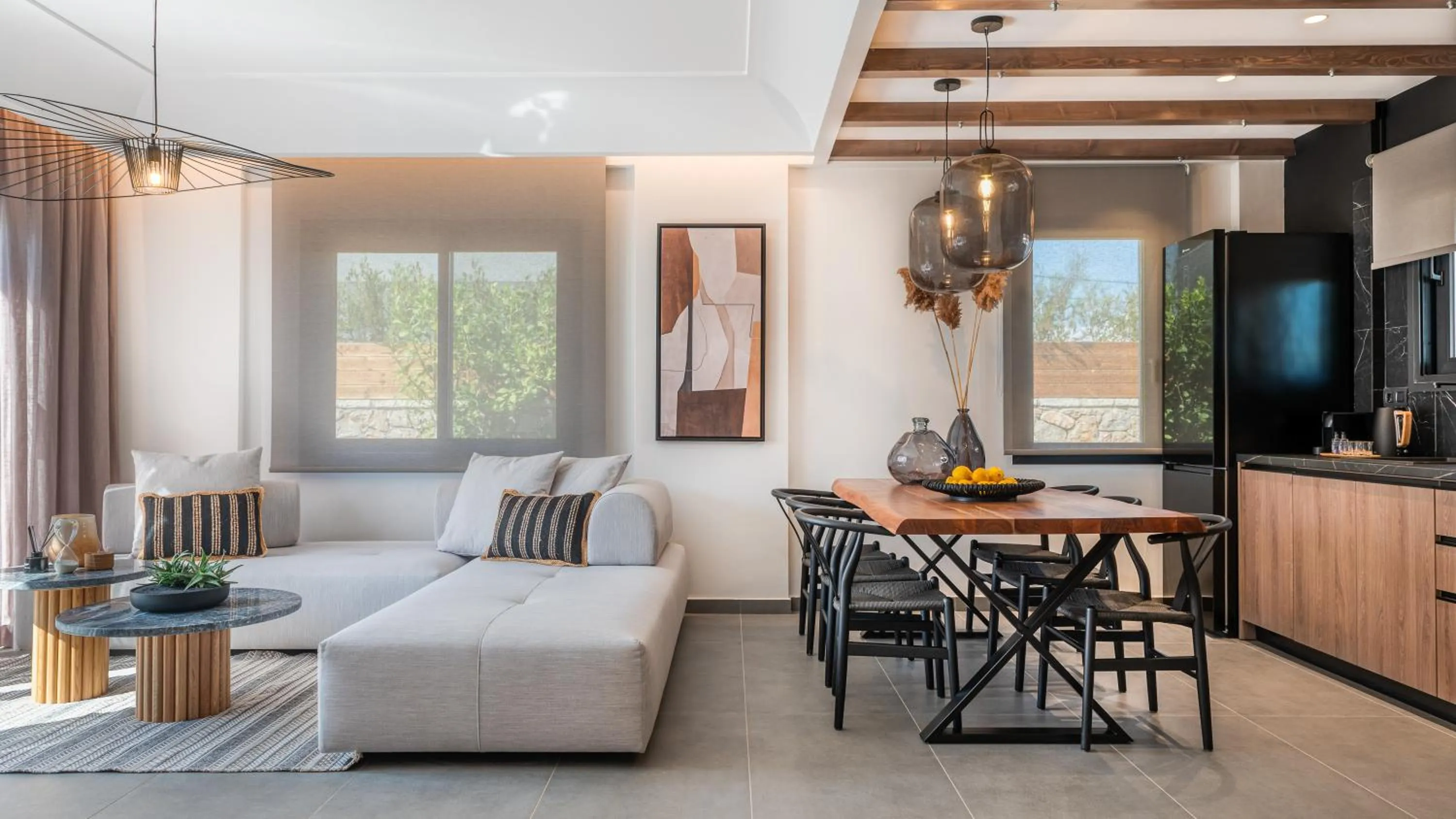 Kitchen or kitchenette in Sezian Boutique Homes and Villas