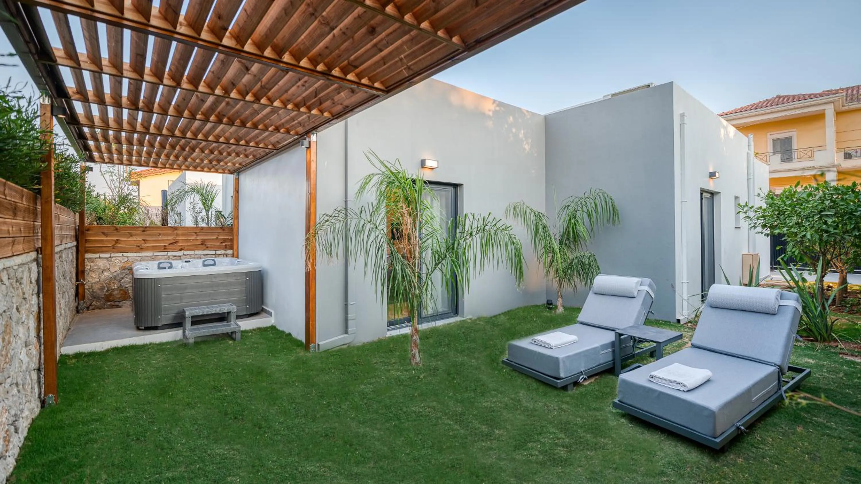 Garden in Sezian Boutique Homes and Villas