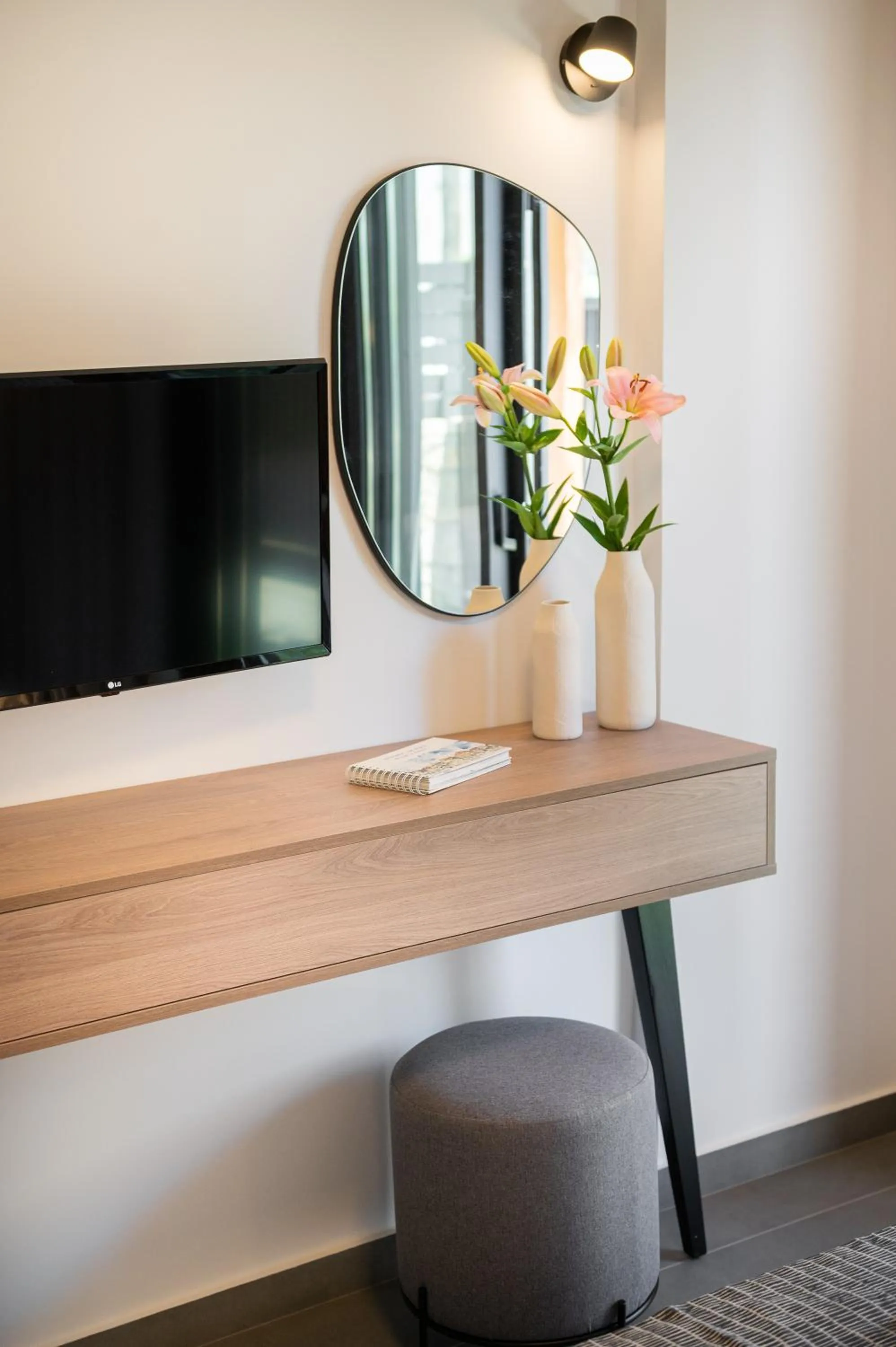 TV and multimedia in Sezian Boutique Homes and Villas