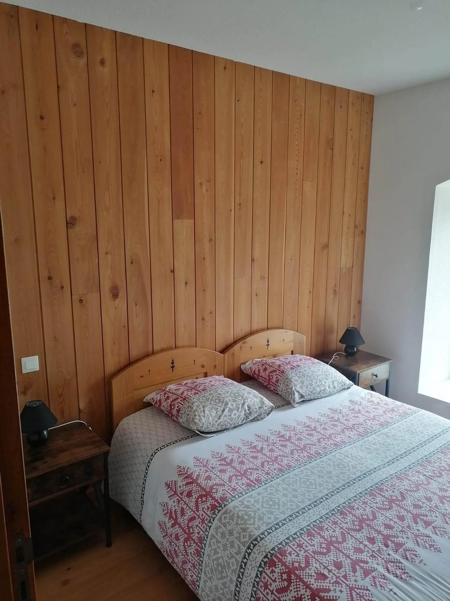 Bedroom, Bed in Auberge La maison de Catherine