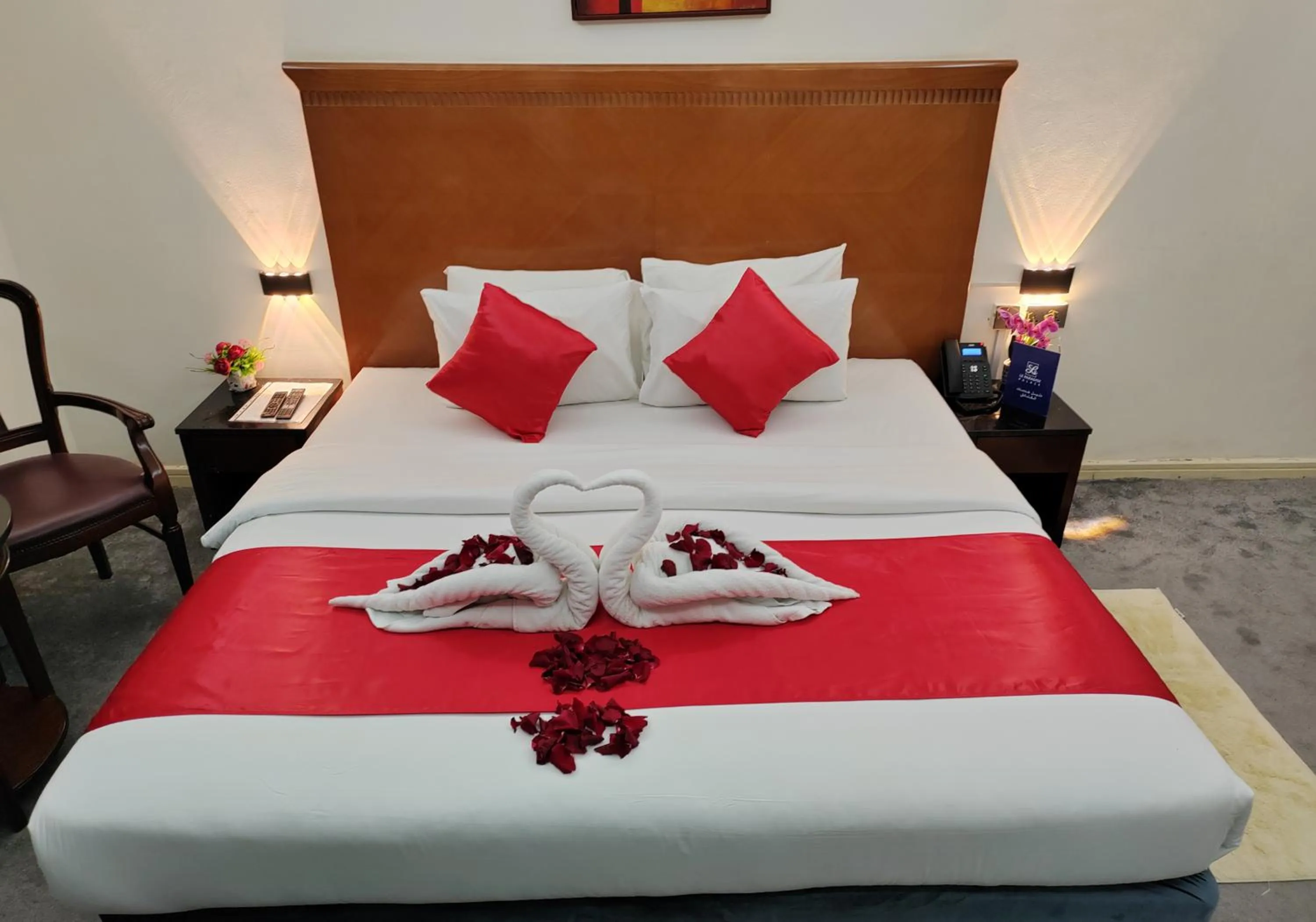 Bed in Le Paradise Palace Hotel Deira Dubai Al Rigga