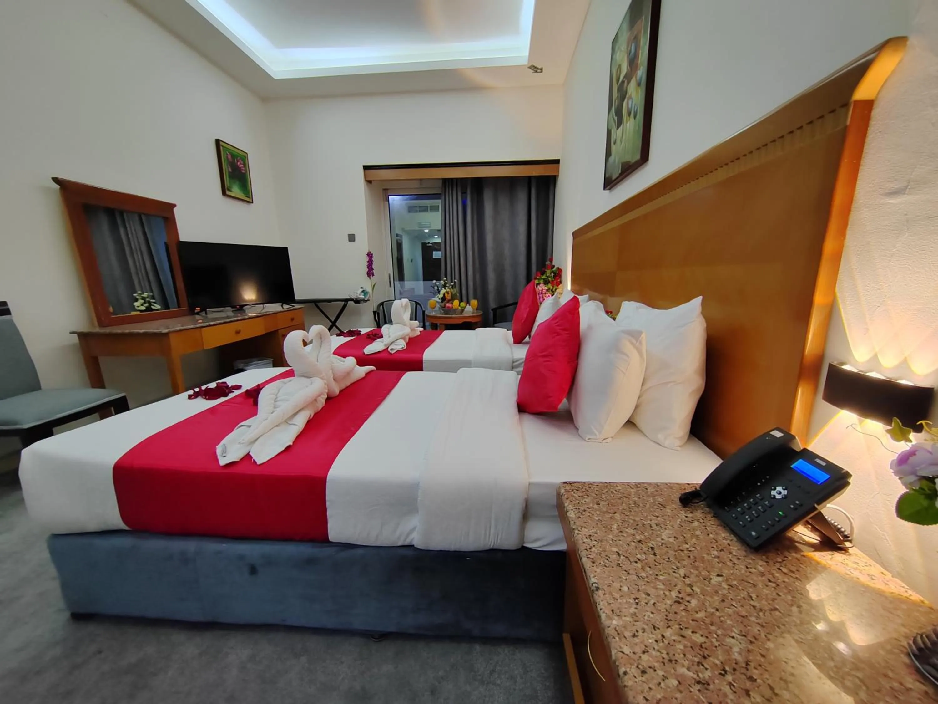 Bed in Le Paradise Palace Hotel Deira Dubai Al Rigga