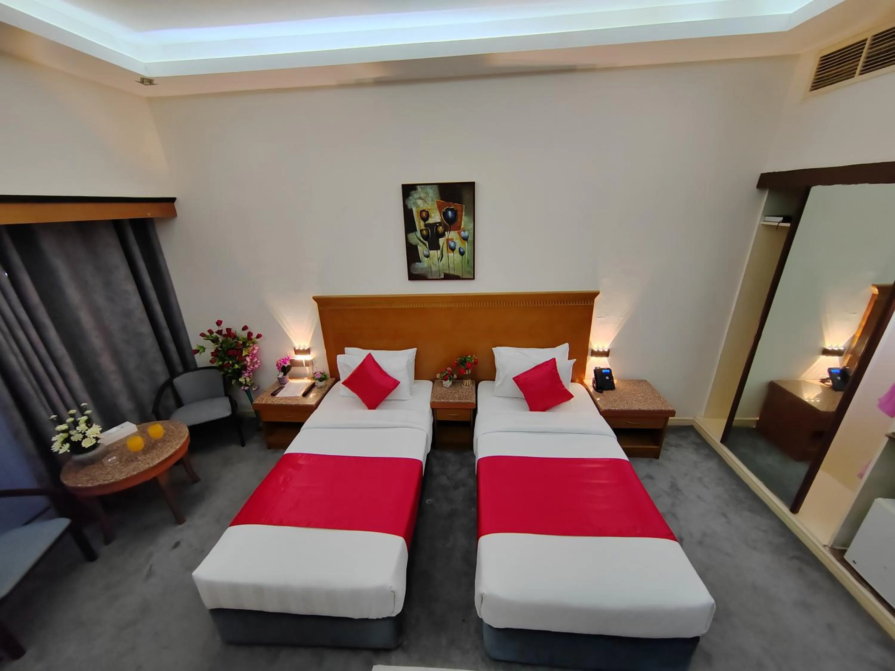 Bed in Le Paradise Palace Hotel Deira Dubai Al Rigga