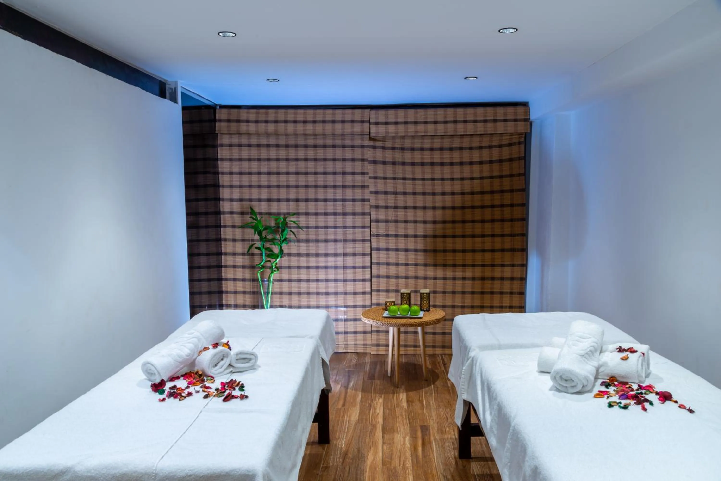 Spa and wellness centre/facilities, Bed in Sonesta Nouba Hotel Aswan