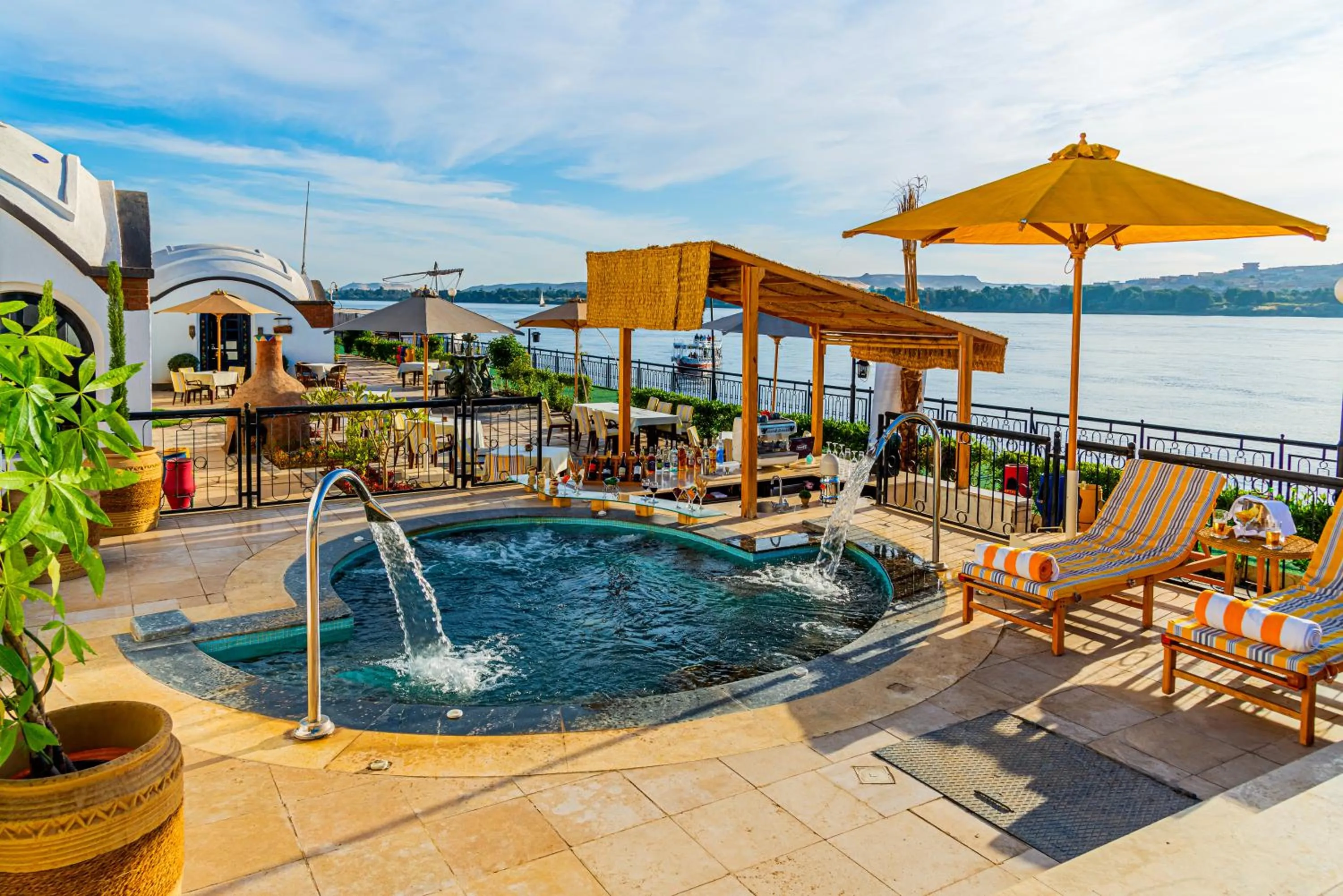 Swimming pool in Sonesta Nouba Hotel Aswan
