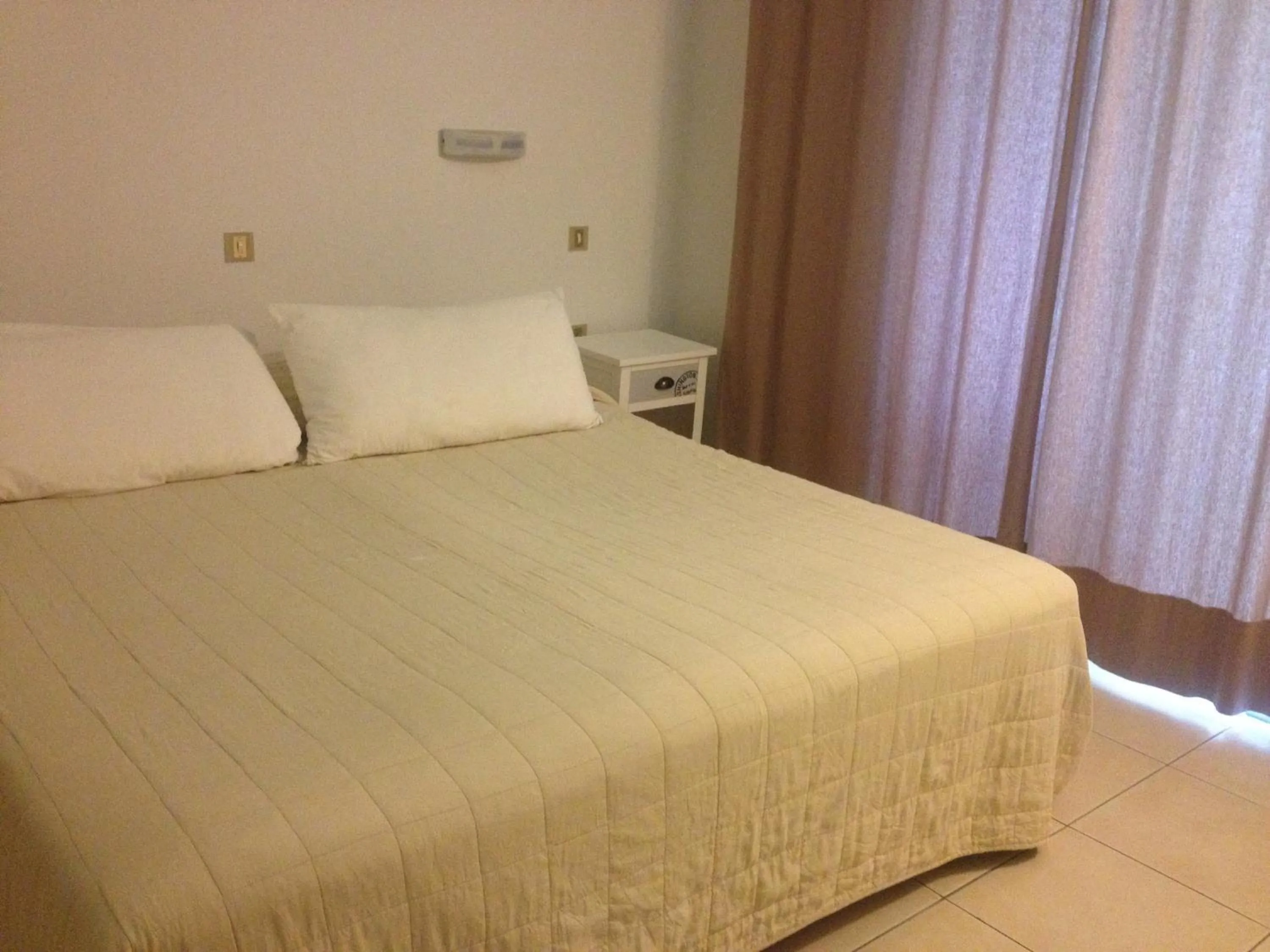 Photo of the whole room in Hotel Marko