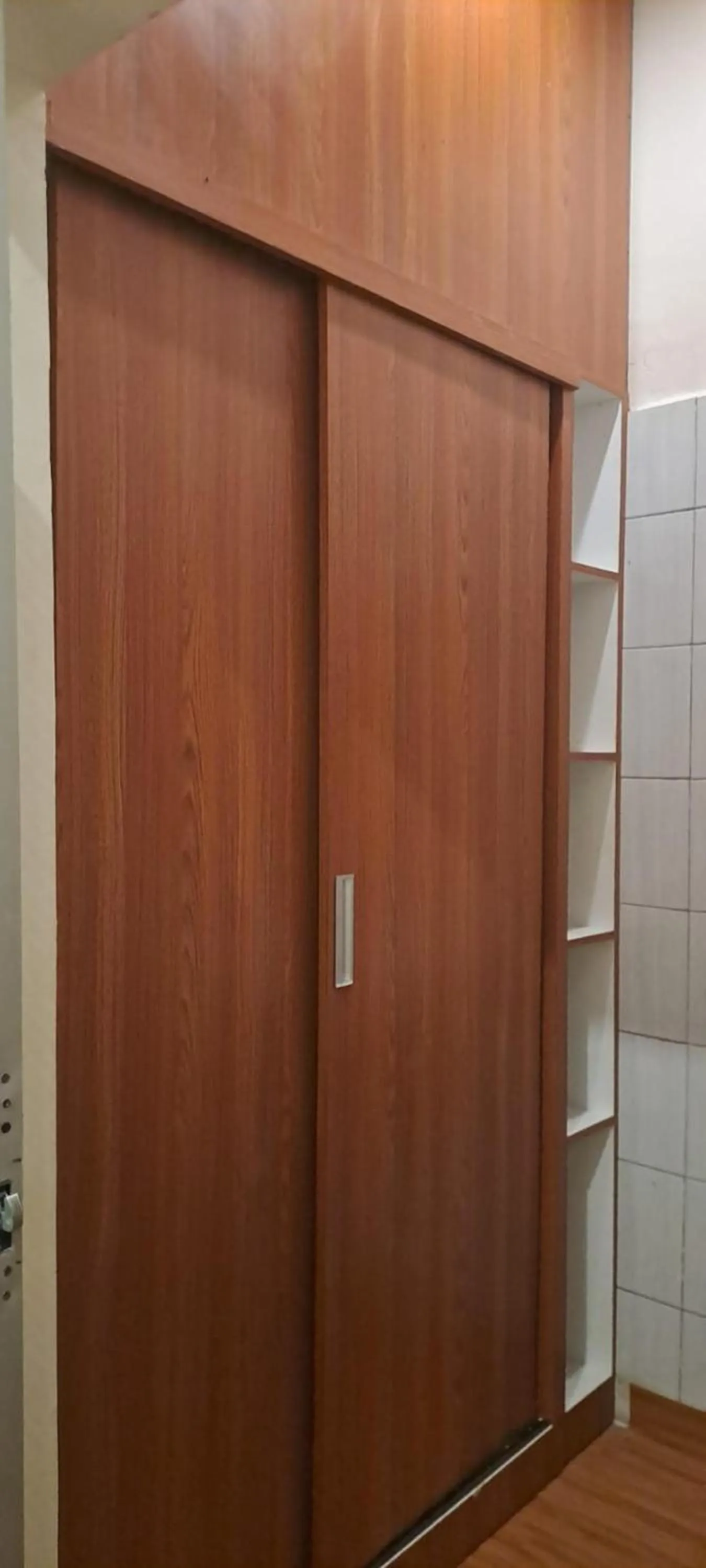 wardrobe in Bintang Khanida Syari'ah
