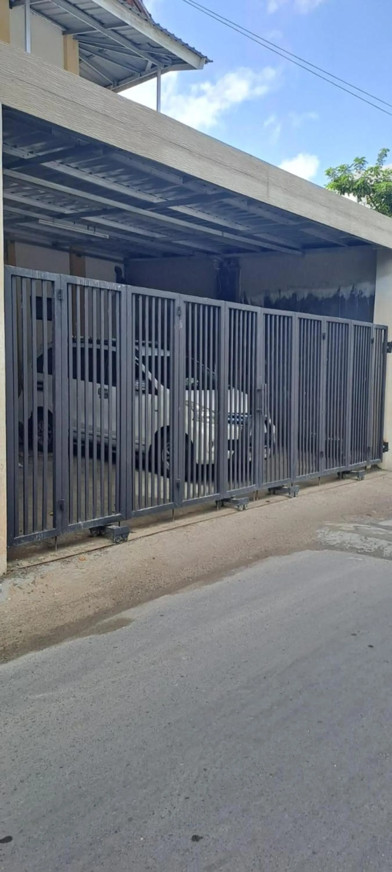 Day in Bintang Khanida Syari'ah