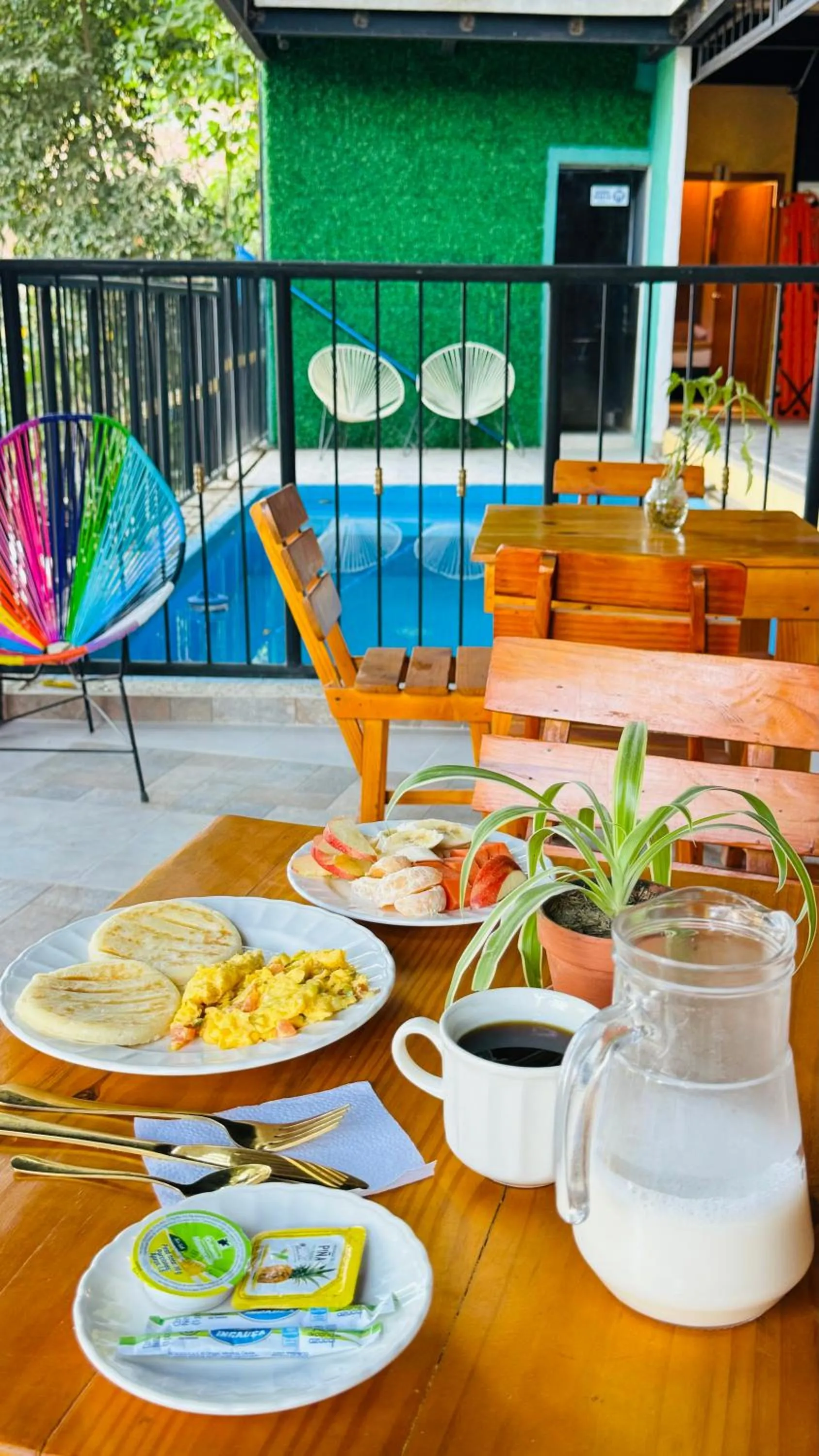 Restaurant/places to eat in Coffee House Minca