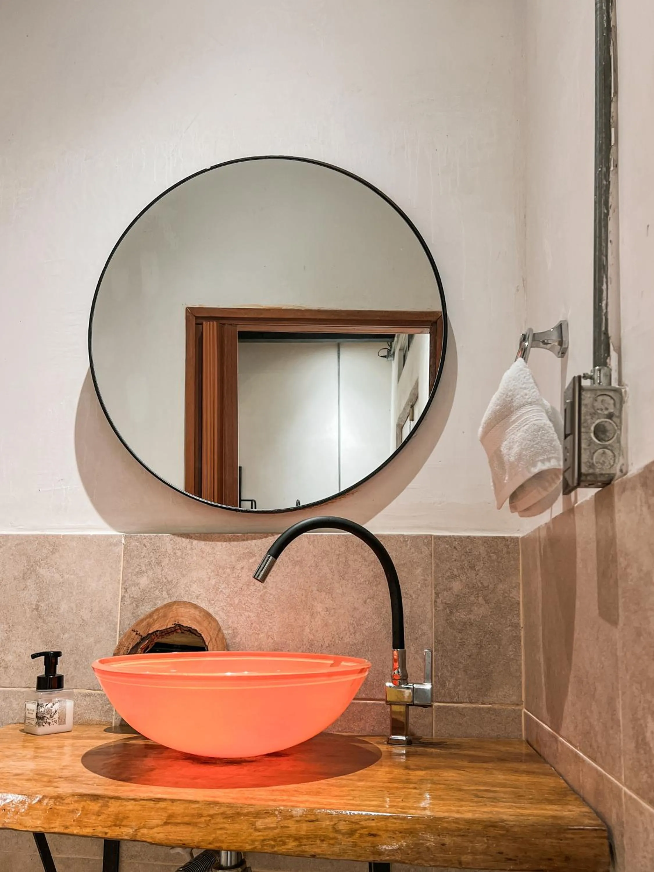 Bathroom in Coffee House Minca