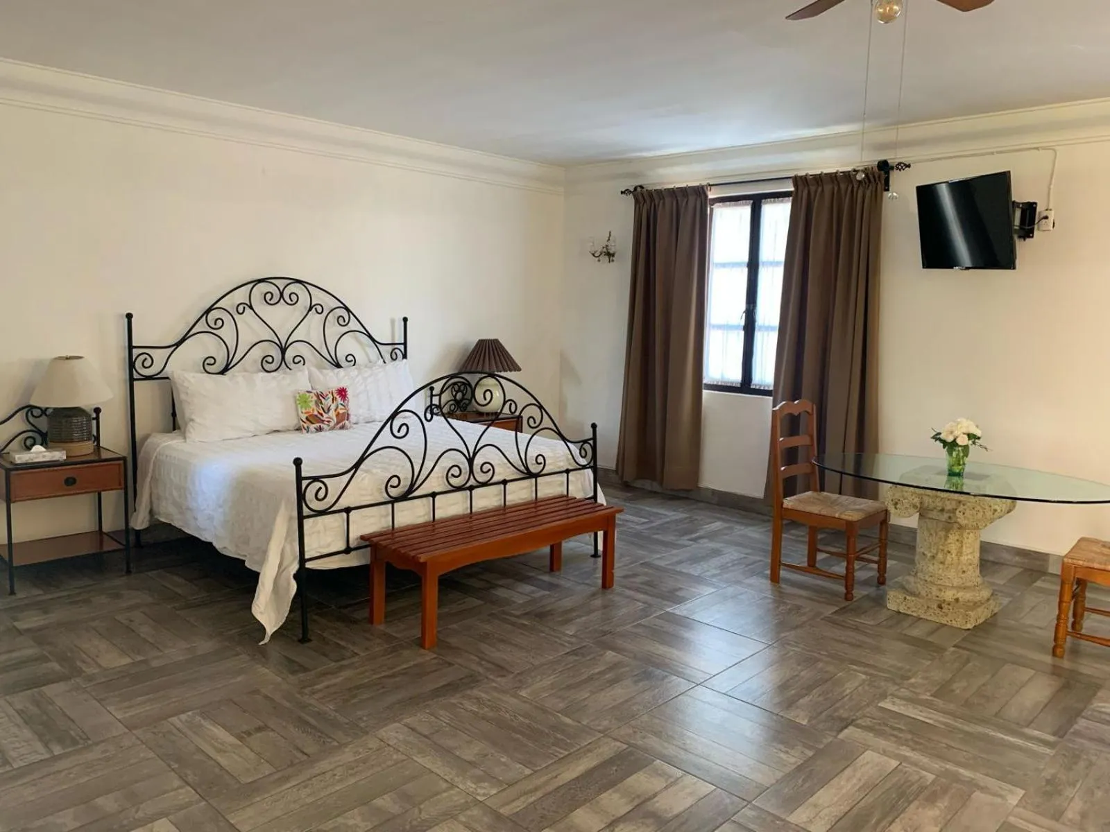 Bed in Ex Hacienda Santa Cecilia