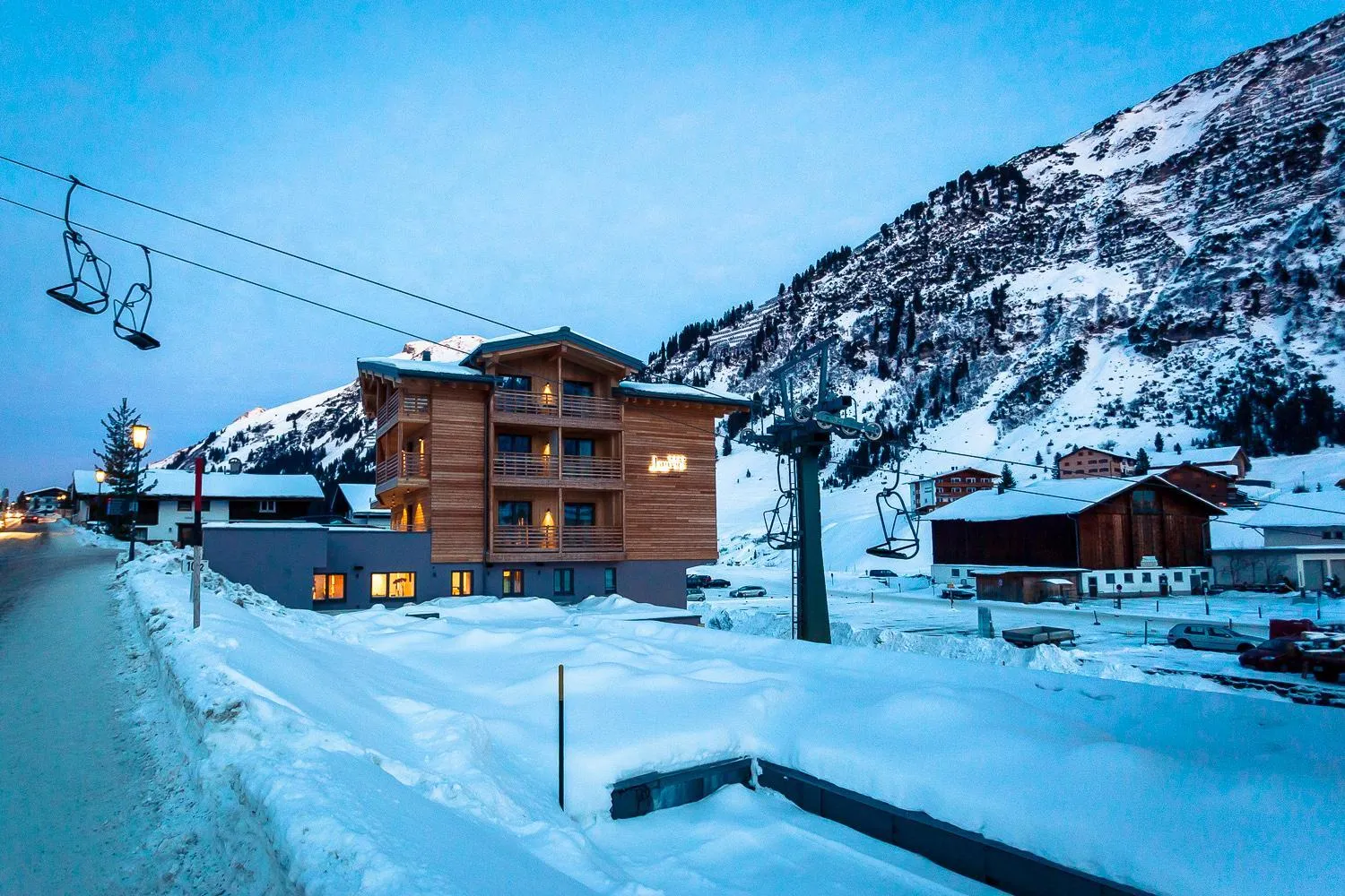 Property building in Apart-Hotel Laurus Lech