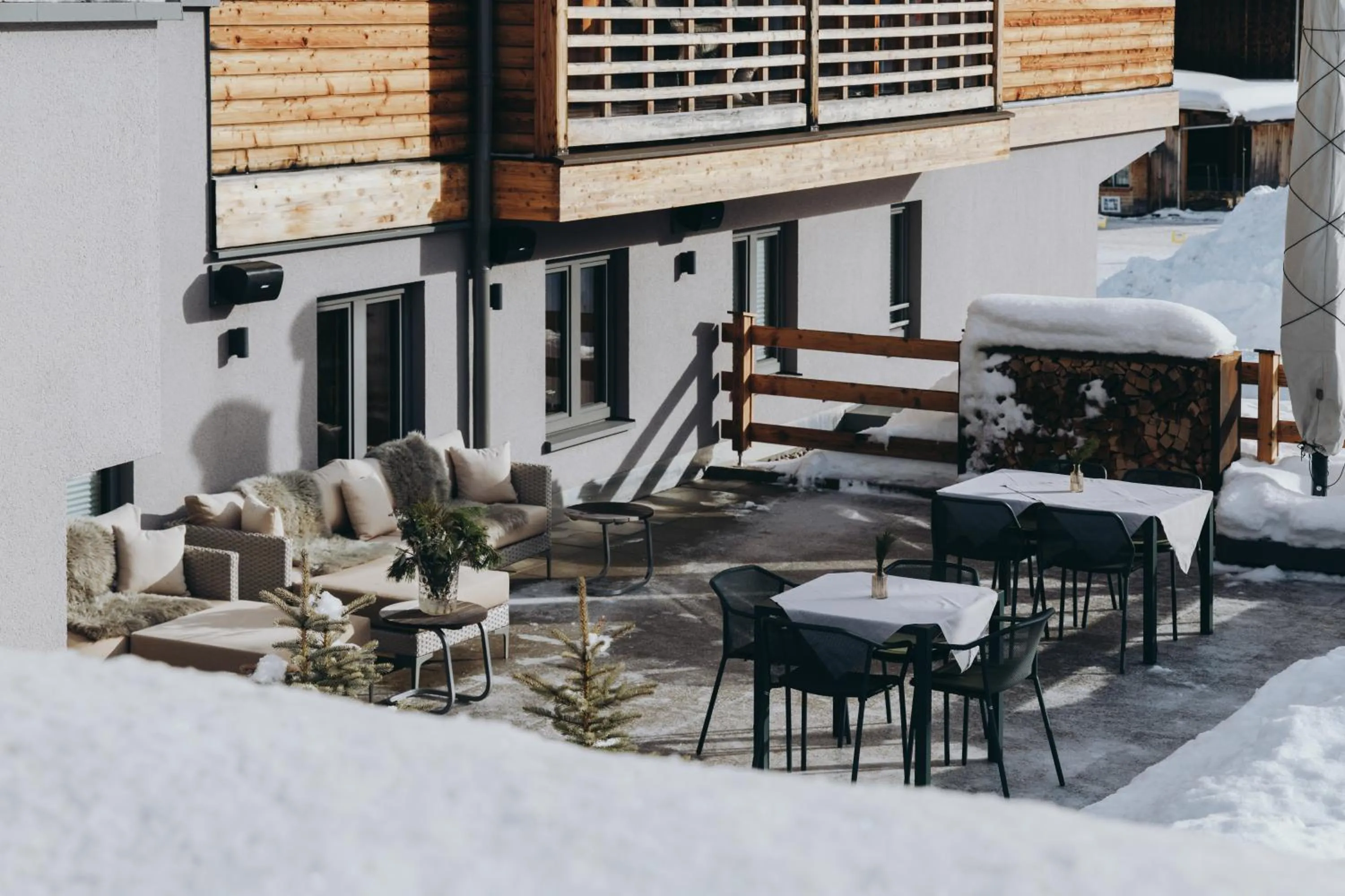 Property building in Apart-Hotel Laurus Lech