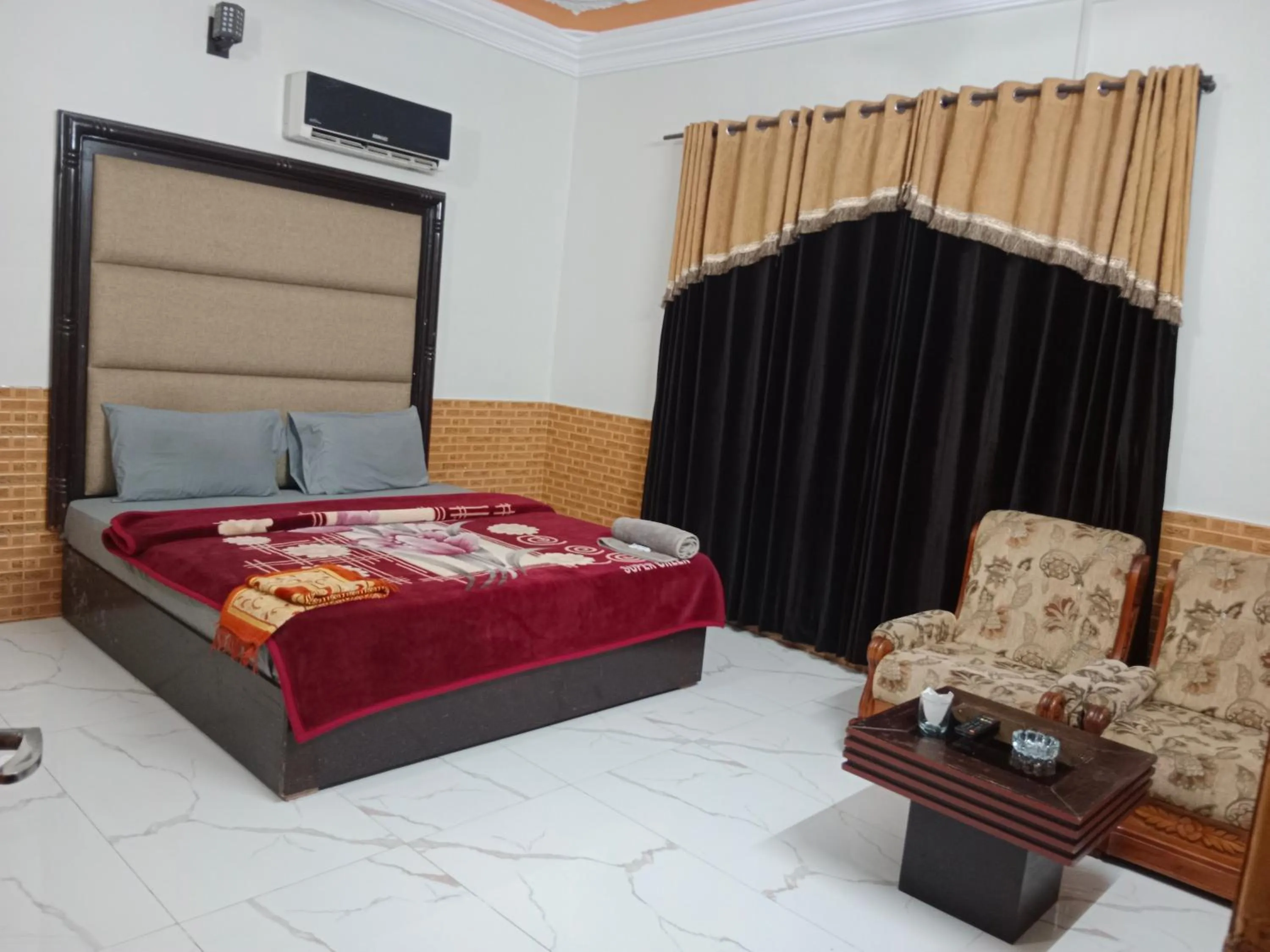 Bed in Kashmir lodge