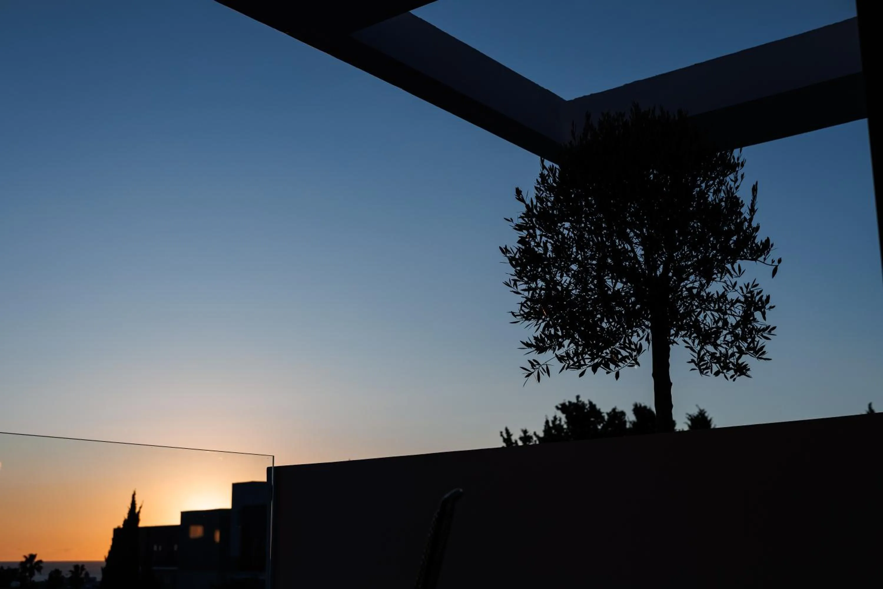 Sunset in Regency Boutique Hotel Holiday Suites