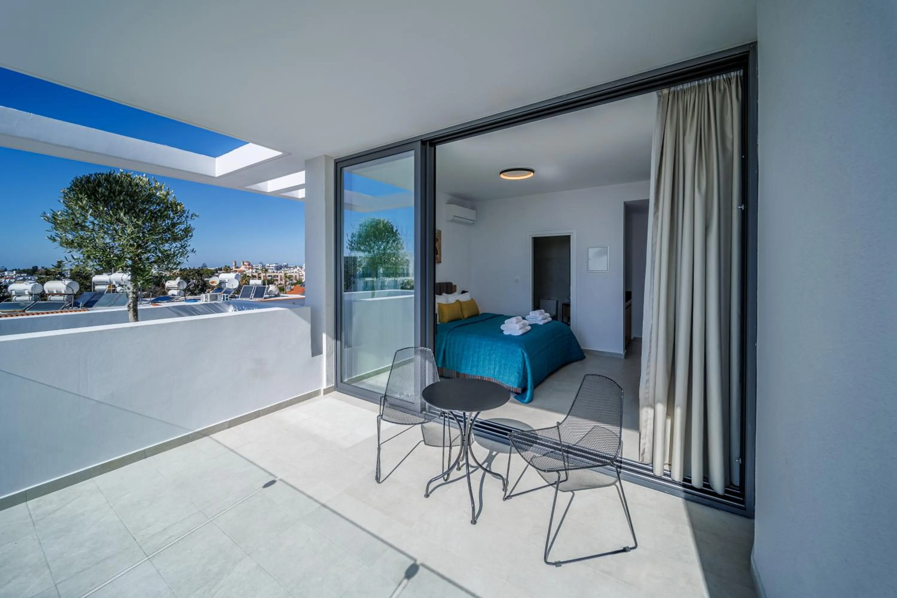 Patio in Regency Boutique Hotel Holiday Suites