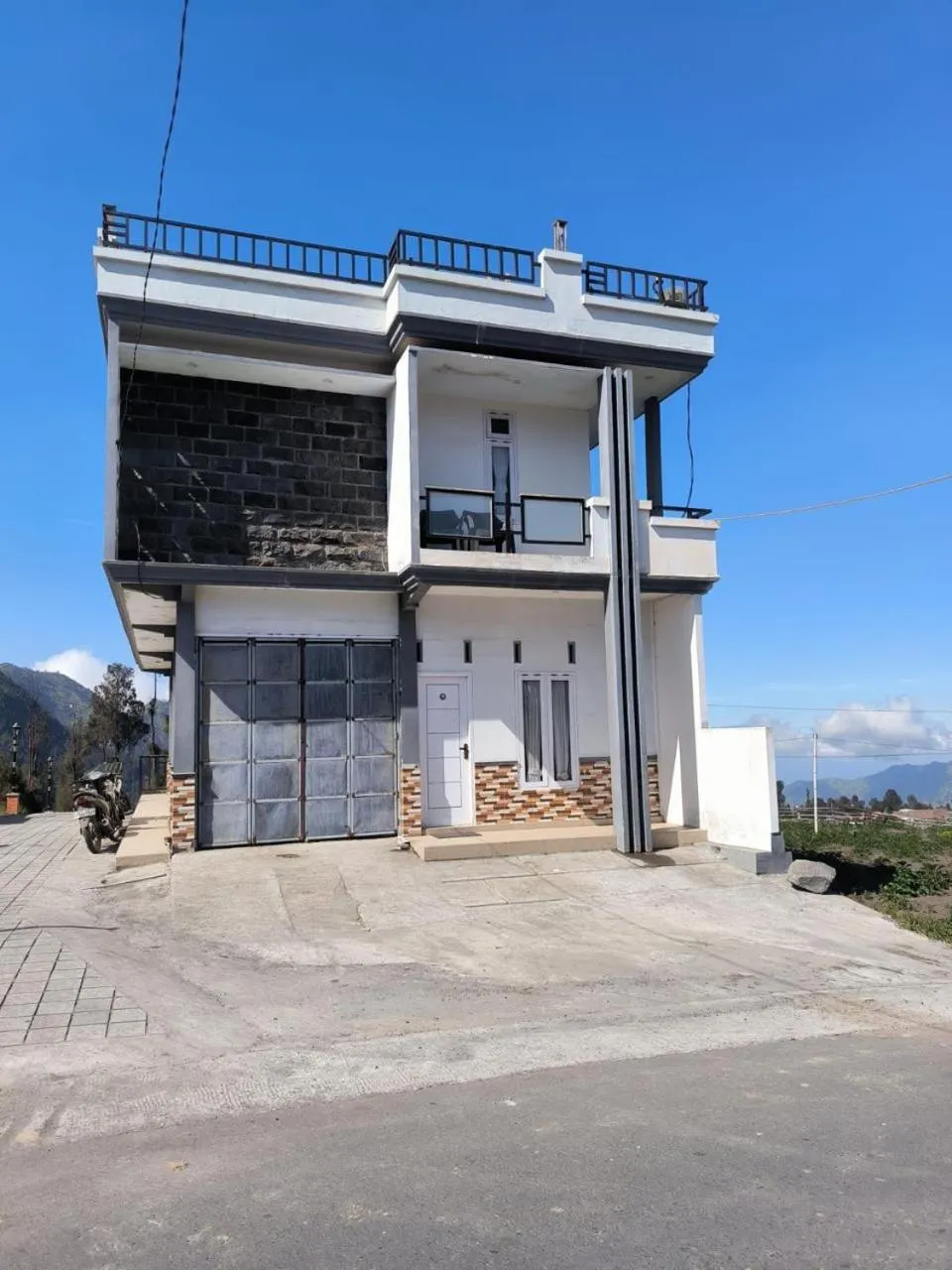 Bromo Semesta Guesthouse